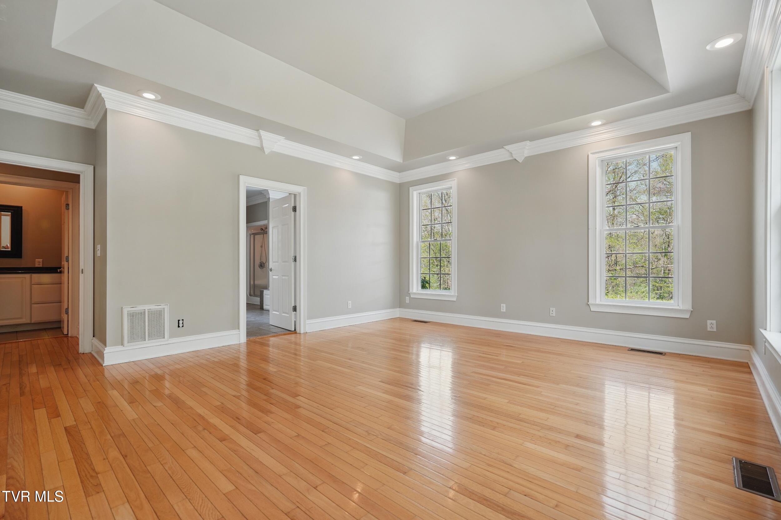 500 Ridge Avenue, Norton, Virginia image 31