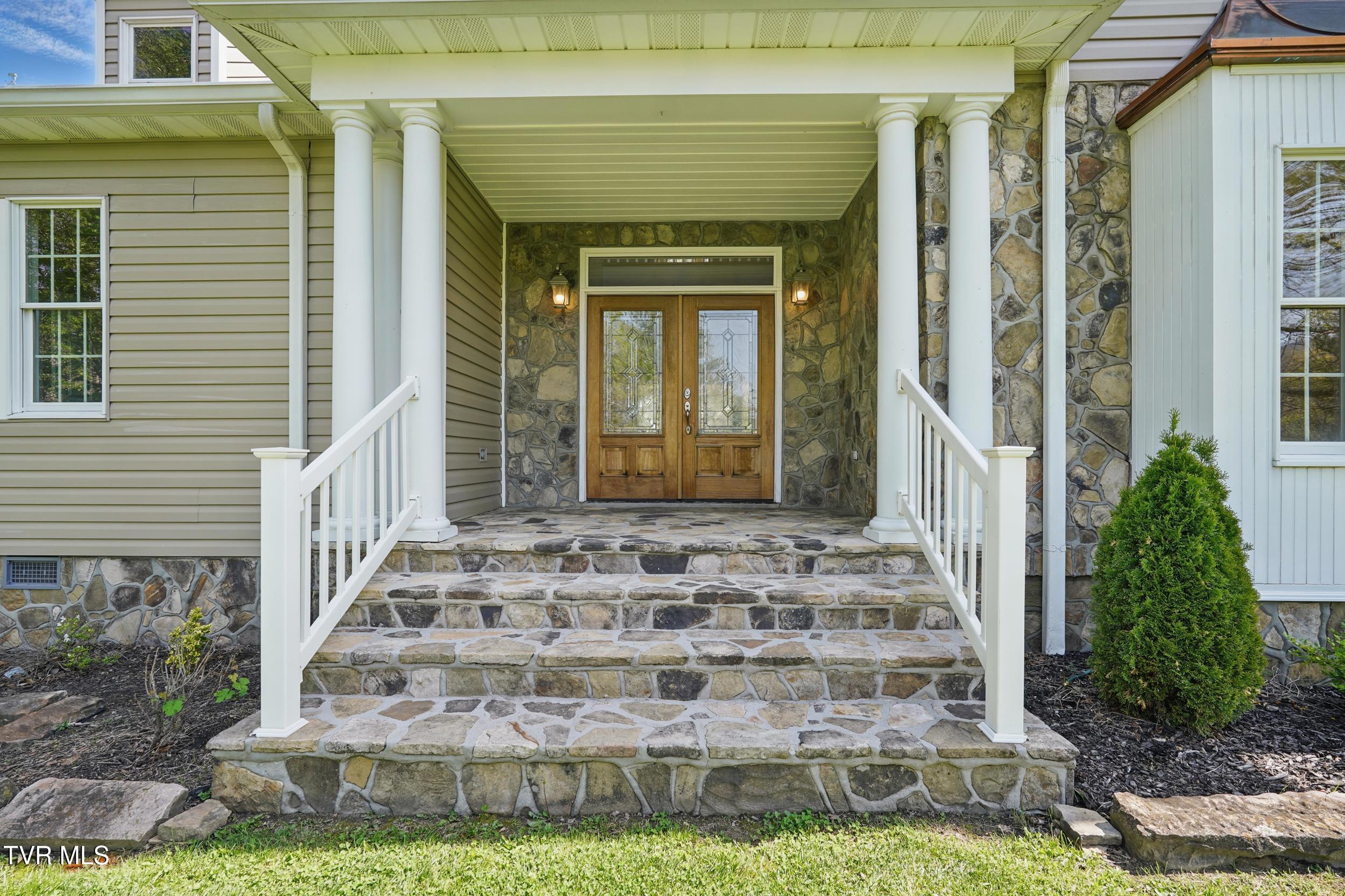 500 Ridge Avenue, Norton, Virginia image 16
