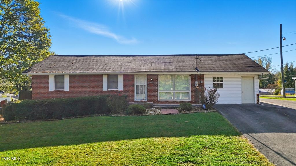 Photo of 4812 Carters Valley Road, Church Hill, TN 37642 (MLS # 9987223)