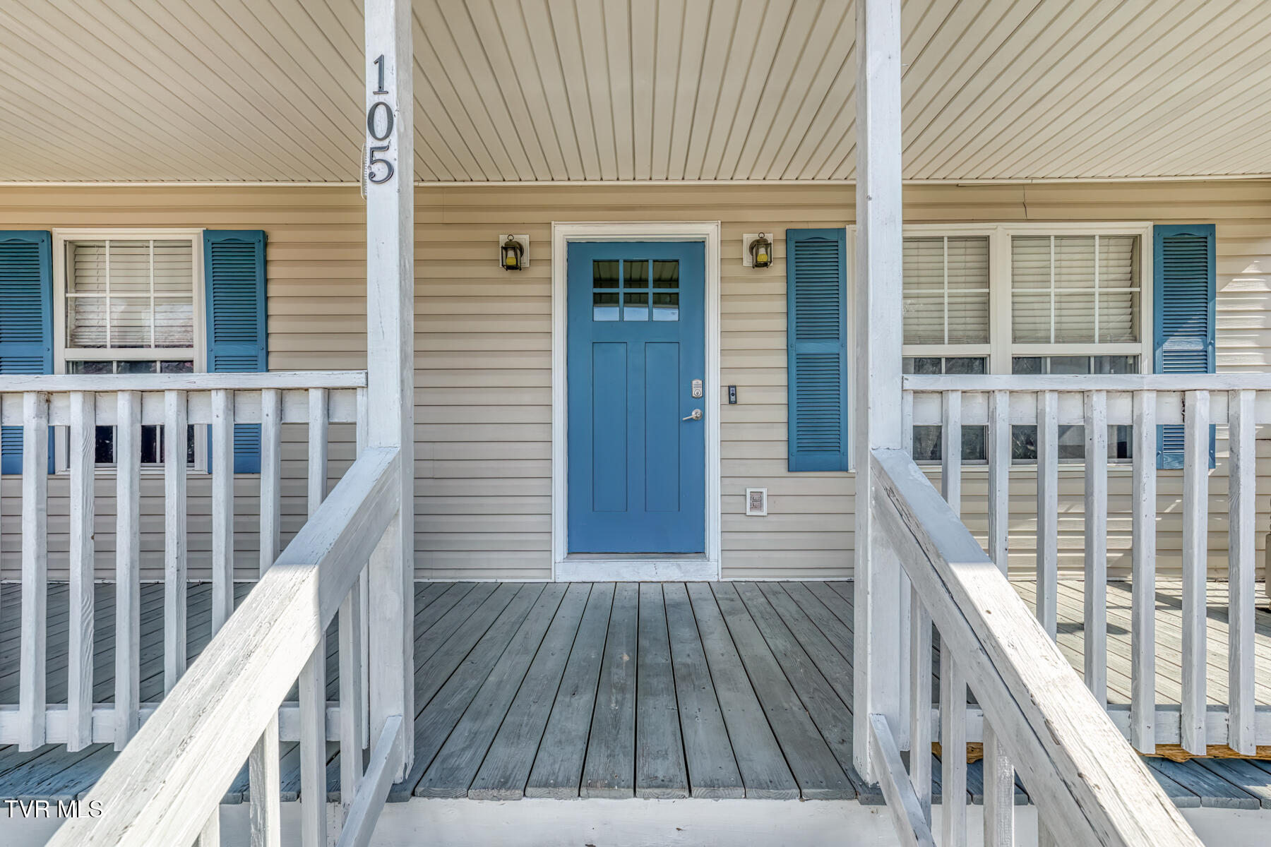 105 Saint James Place