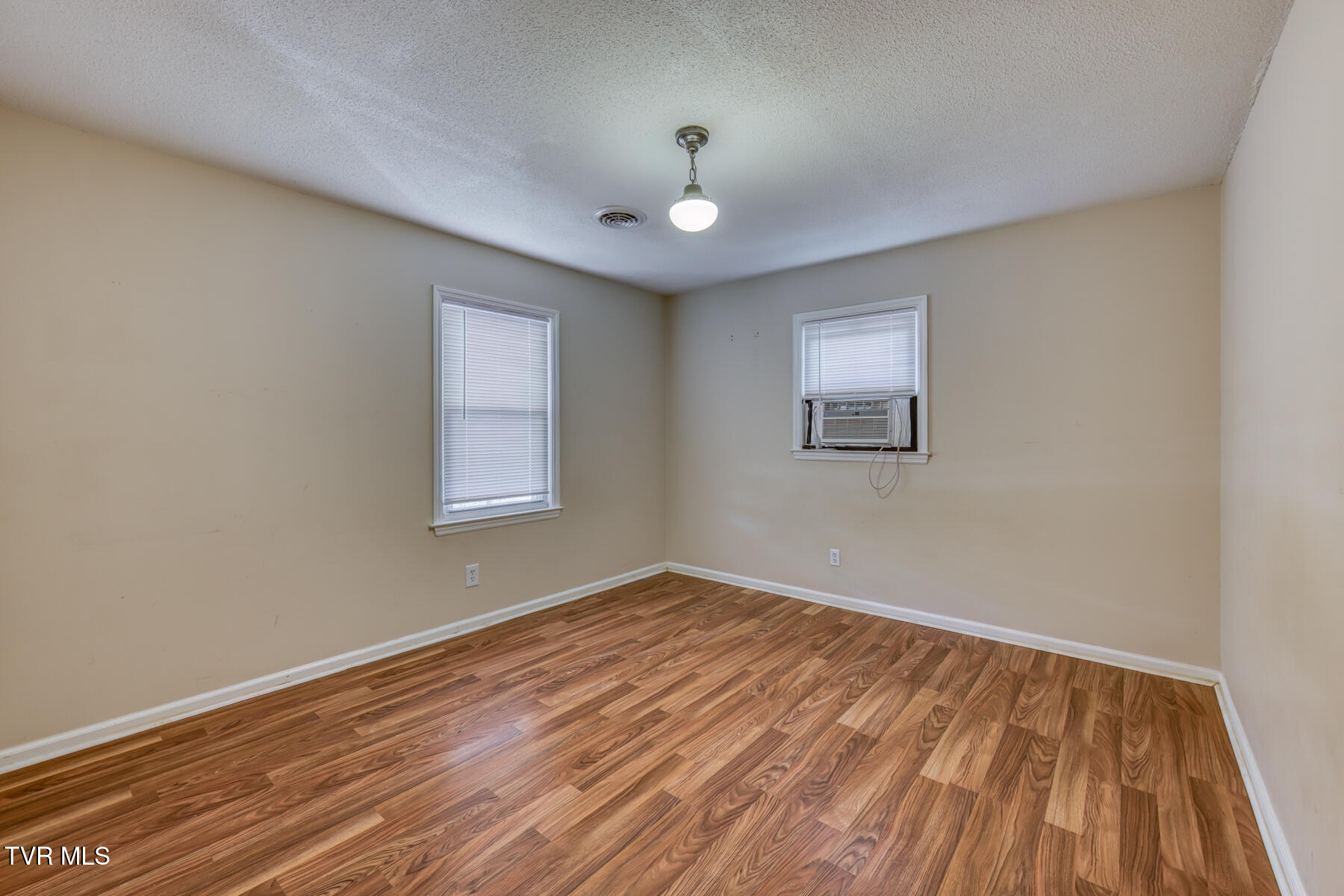 161 Brookdale Circle, Bristol, Virginia image 24
