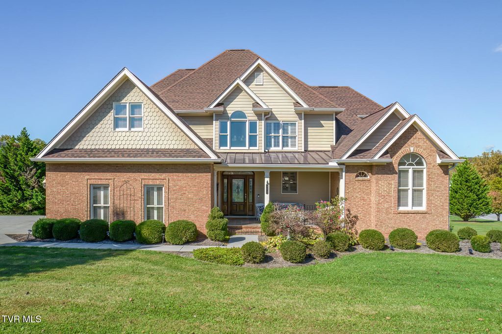 Photo of 102 Oak View Circle, Bristol, TN 37620 (MLS # 9987422)