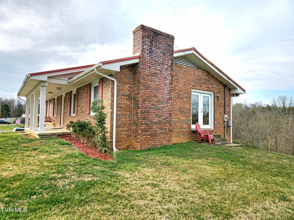 Photo of 290 Pond Springs Road, Kingsport, TN 37664 (MLS # 9990159)