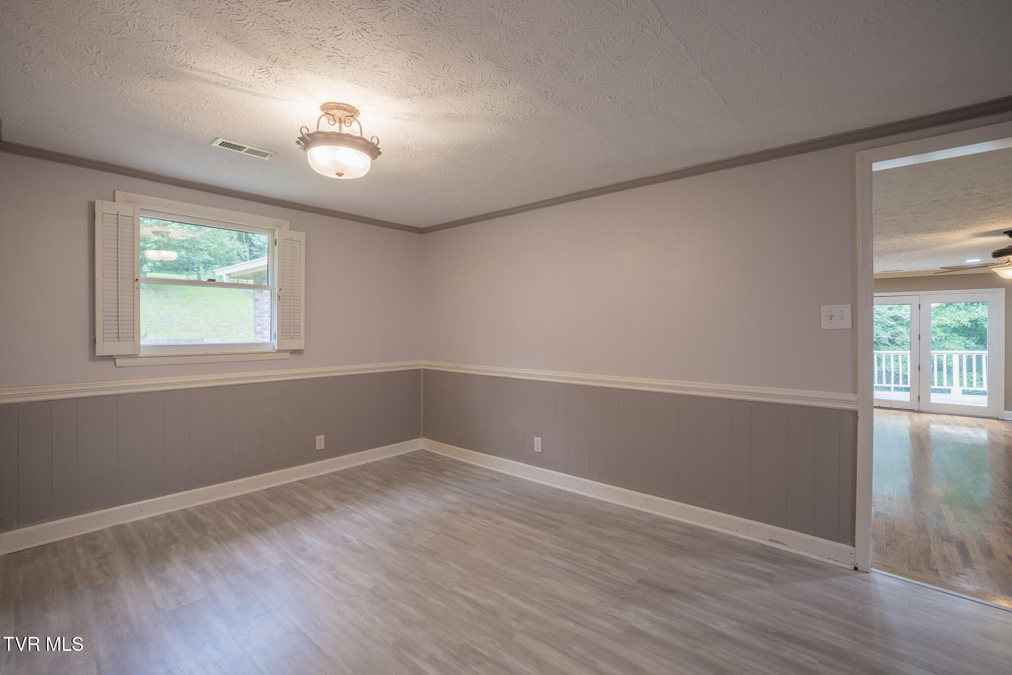 524 Cherokee Drive, Mount Carmel, Tennessee image 16