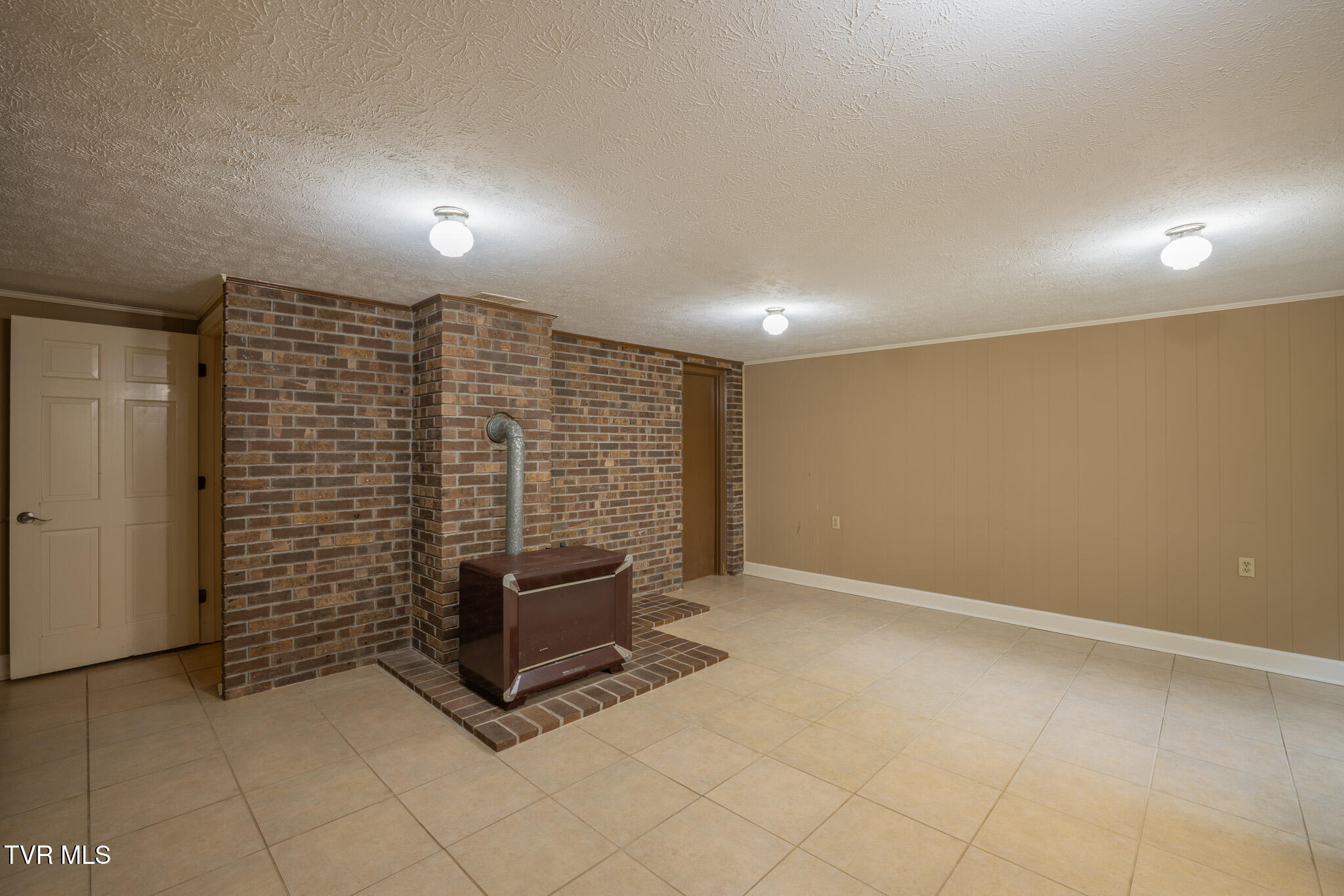 524 Cherokee Drive, Mount Carmel, Tennessee image 30