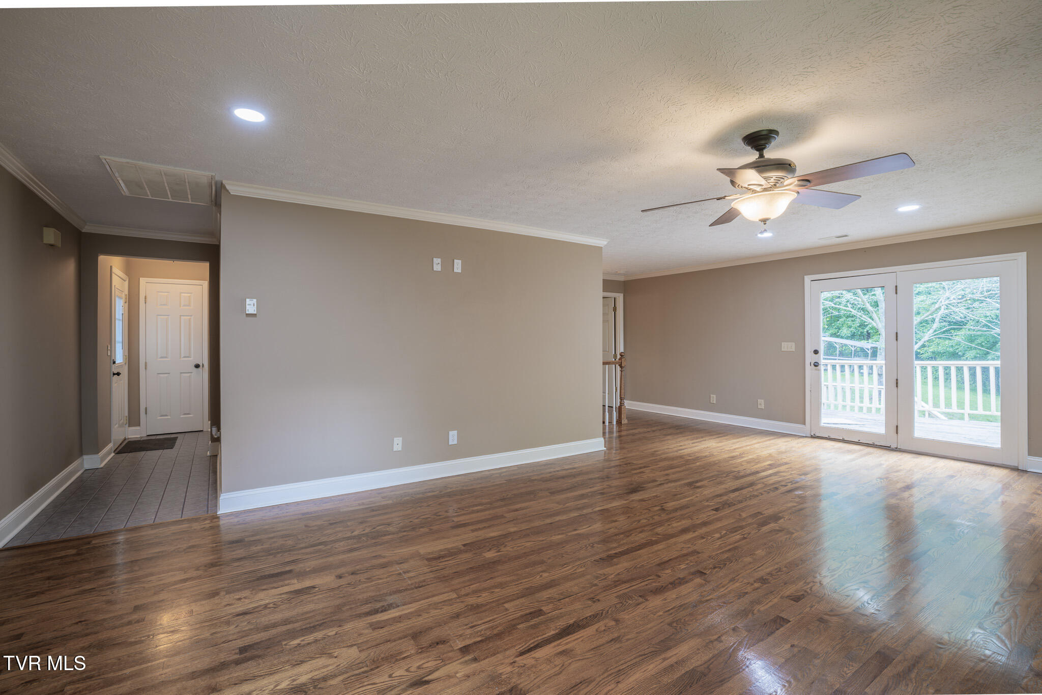 524 Cherokee Drive, Mount Carmel, Tennessee image 21
