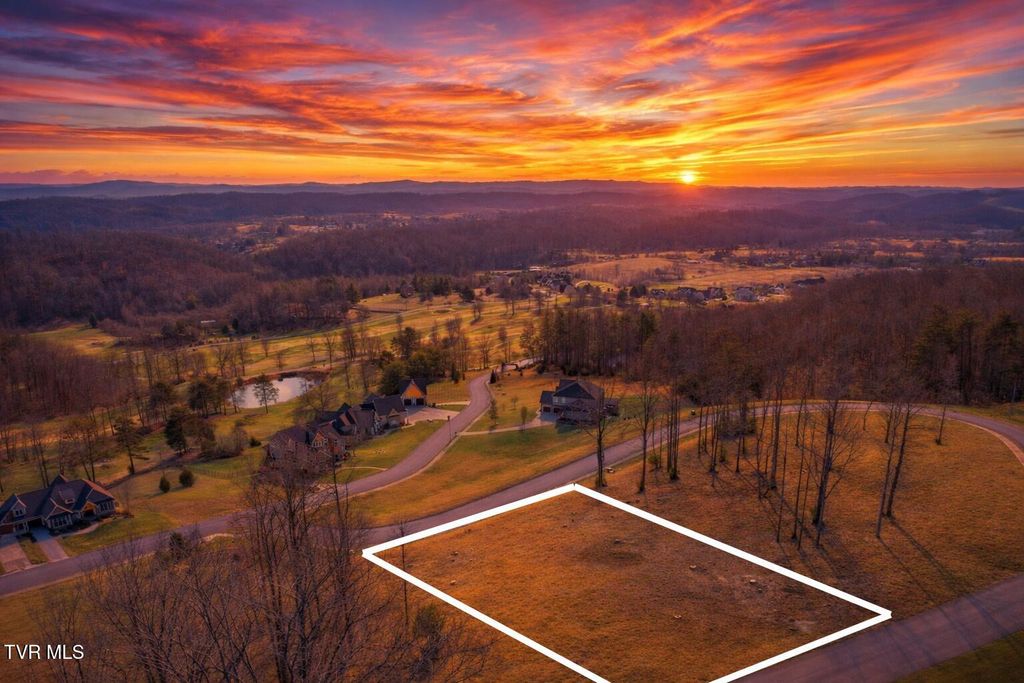 Photo of 1230 Ridgetop Trail, Kingsport, TN 37664 (MLS # 9990383)