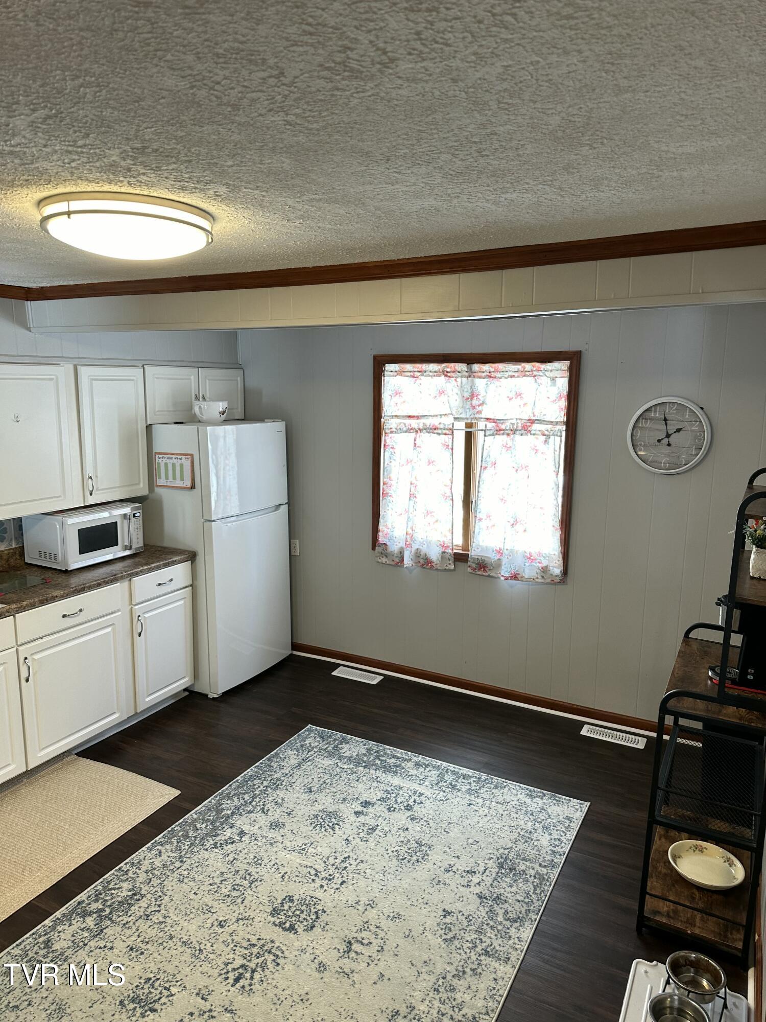 200 Glenbrook Mountain Road, Keokee, Virginia image 17