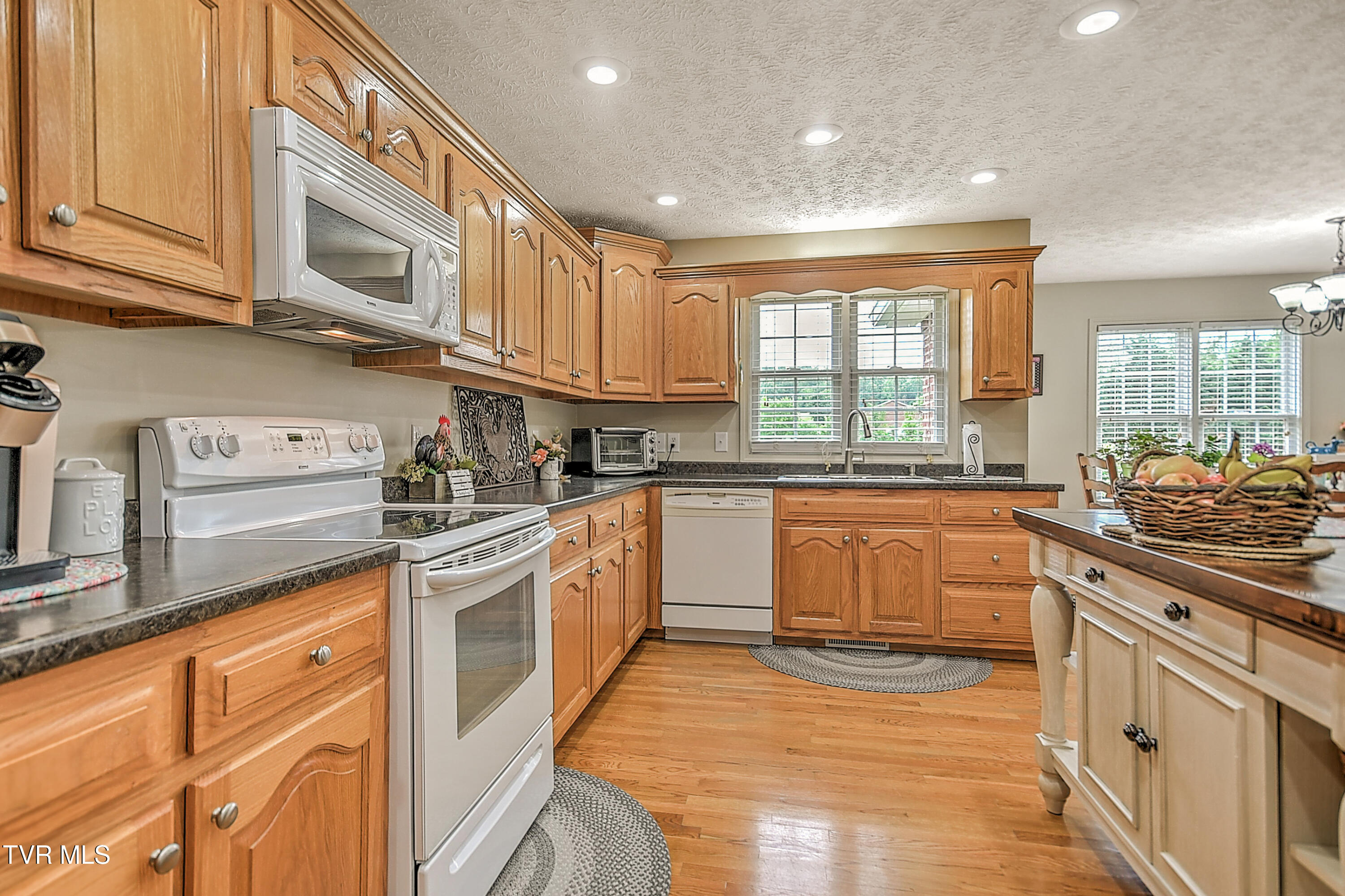191 Sunnyfield Drive, Blountville, Tennessee image 10