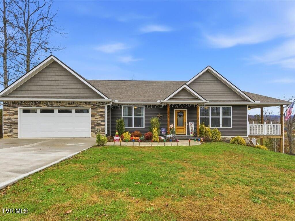 Photo of 284 Woodstock Drive, Rutledge, TN 37861 (MLS # 9989033)