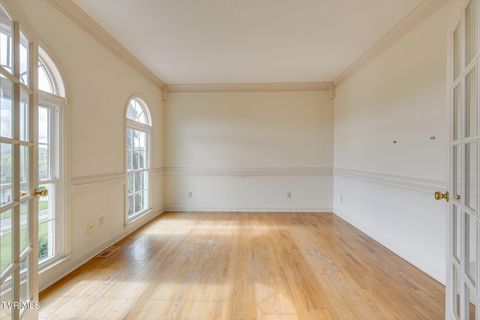 Tiny photo for 628 Red Oak Plantation Drive, Kingsport, TN 37663 (MLS # 9986460)
