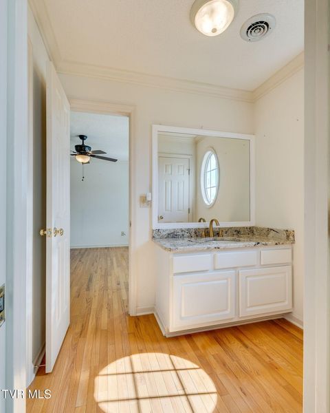 Tiny photo for 628 Red Oak Plantation Drive, Kingsport, TN 37663 (MLS # 9986460)