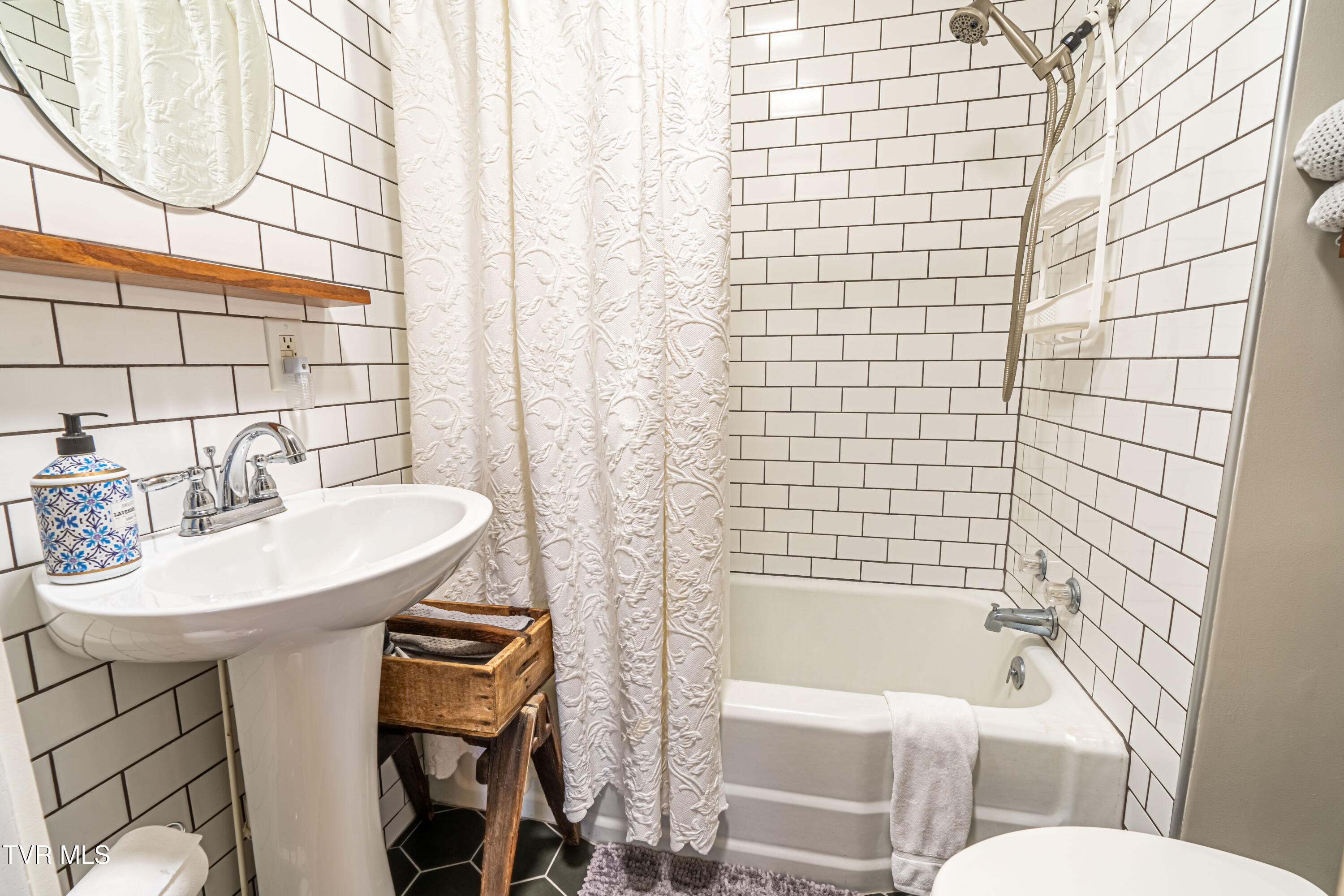 313 Tanner Street, Abingdon, Virginia image 19
