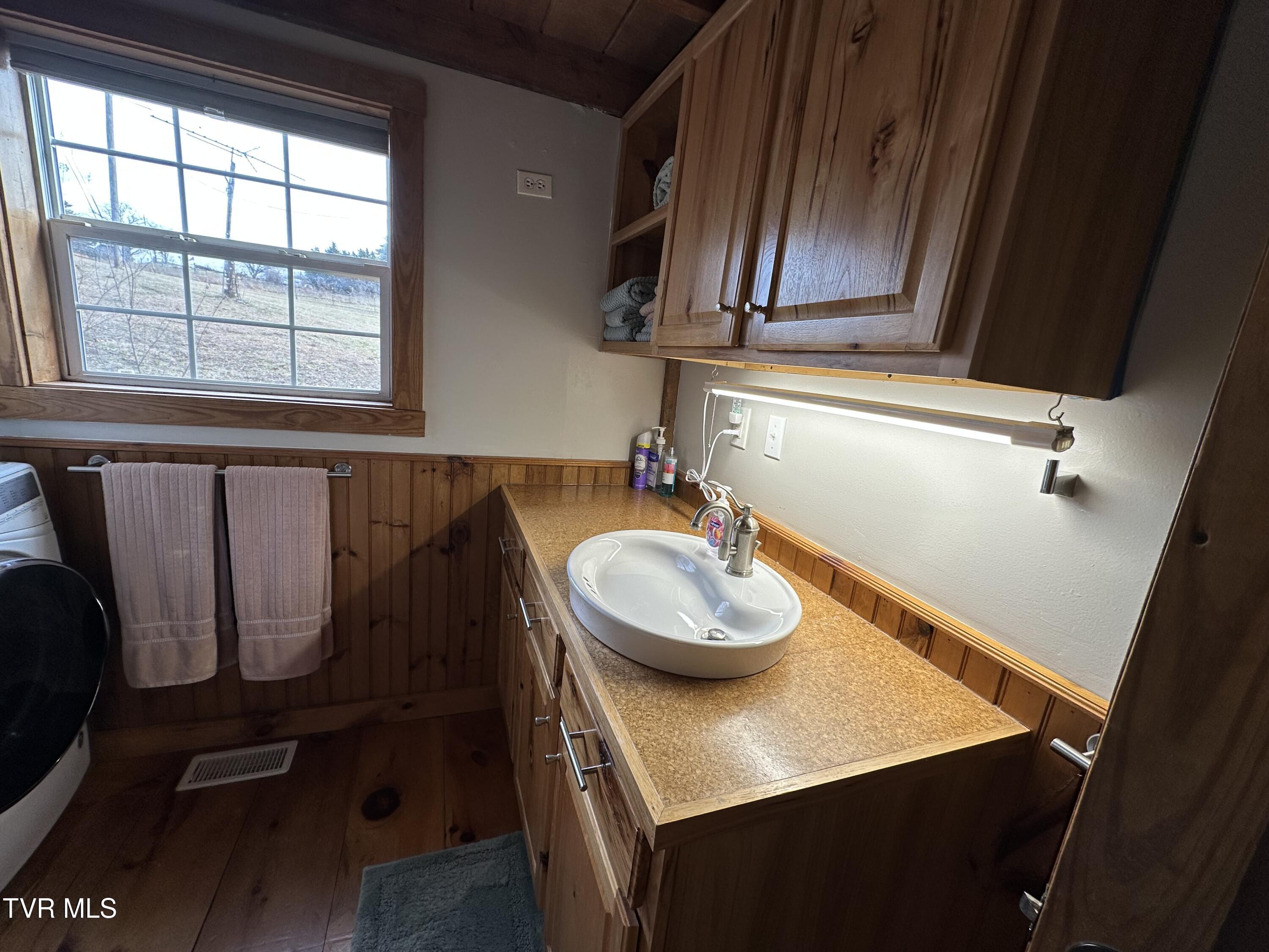 949 Browns Chapel Road, Parrottsville, Tennessee image 8