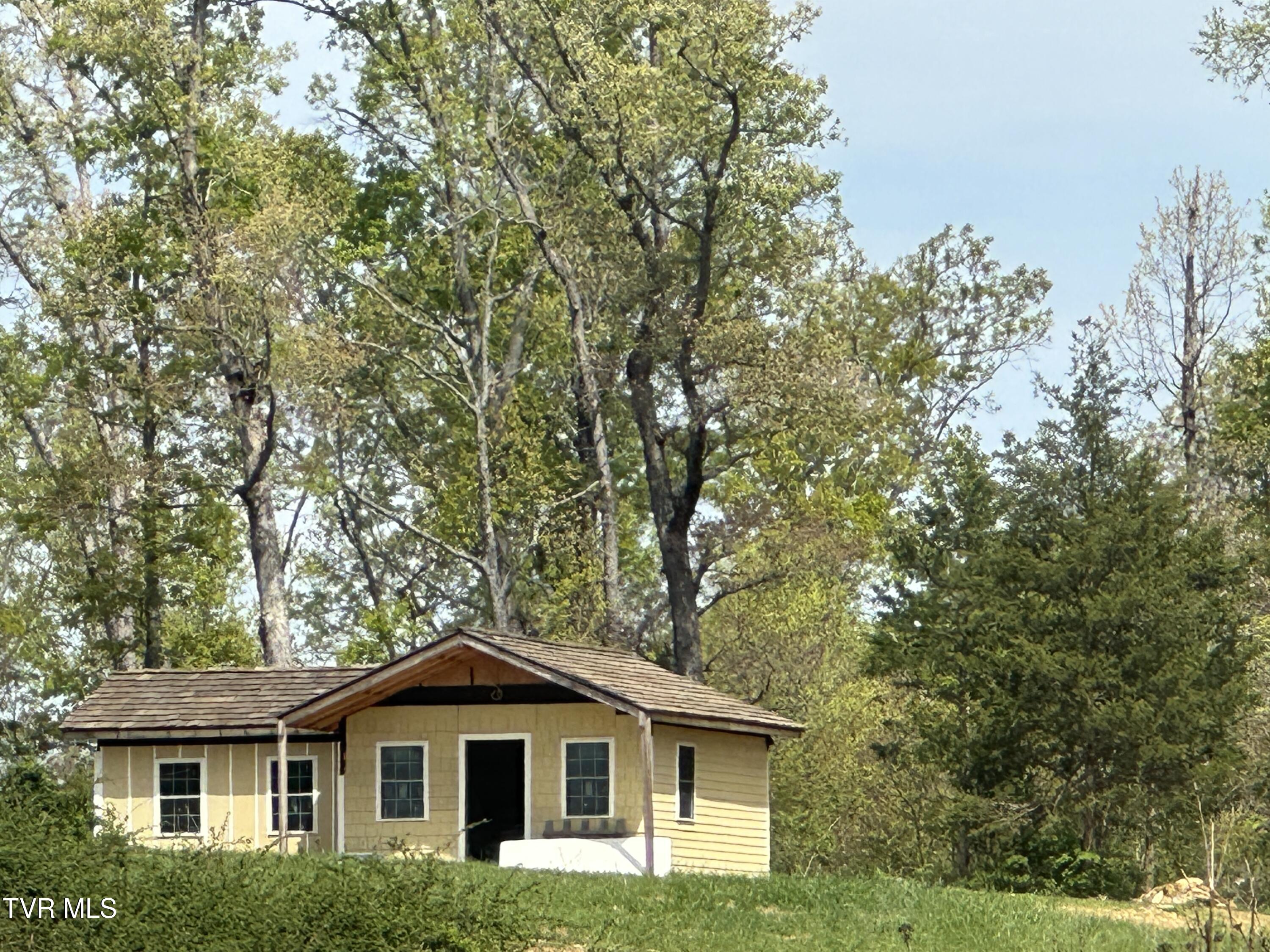 70 Camp Creek Road, Greeneville, Tennessee image 3