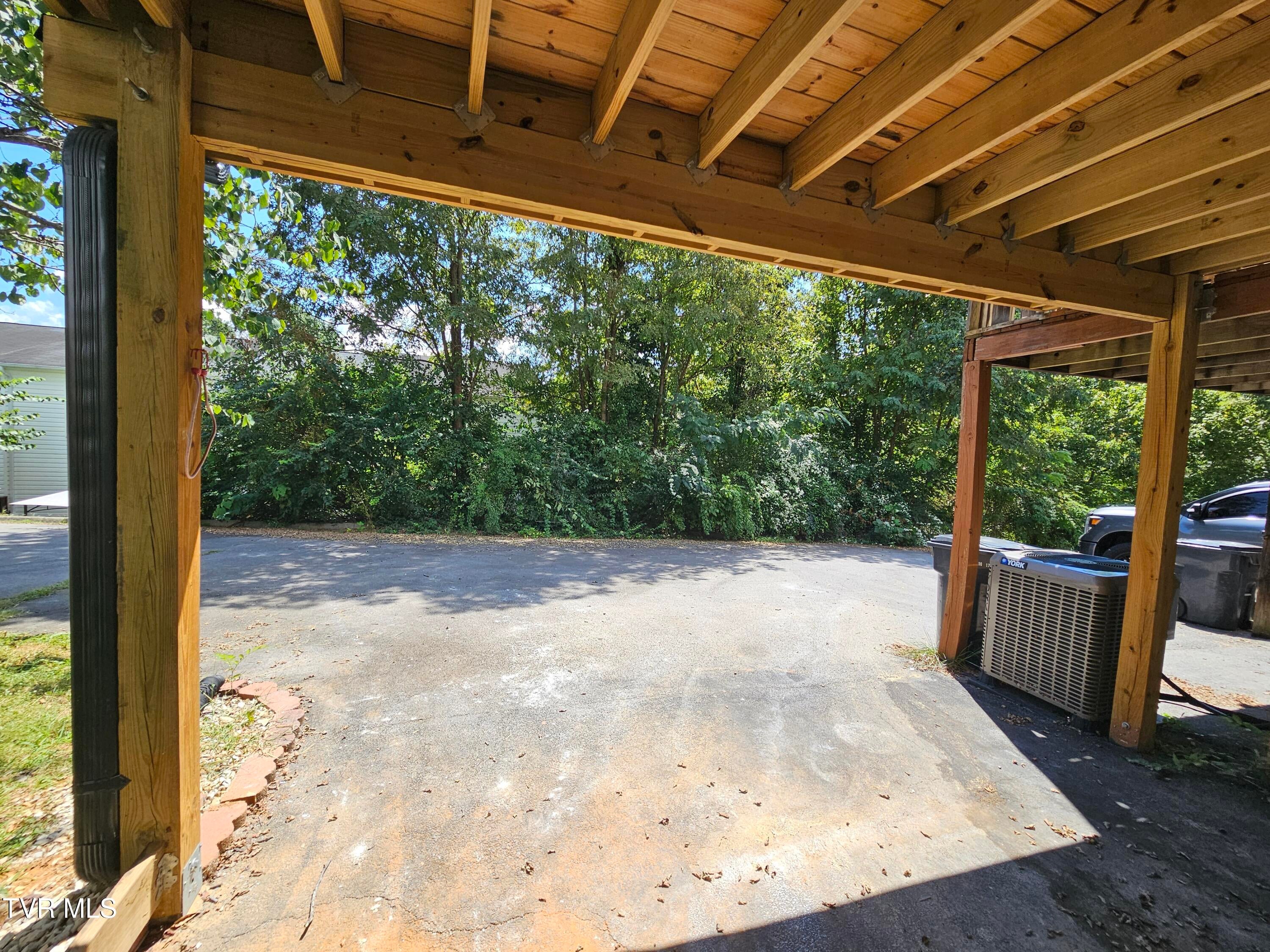 20 Tulip Grove Circle Apt 1