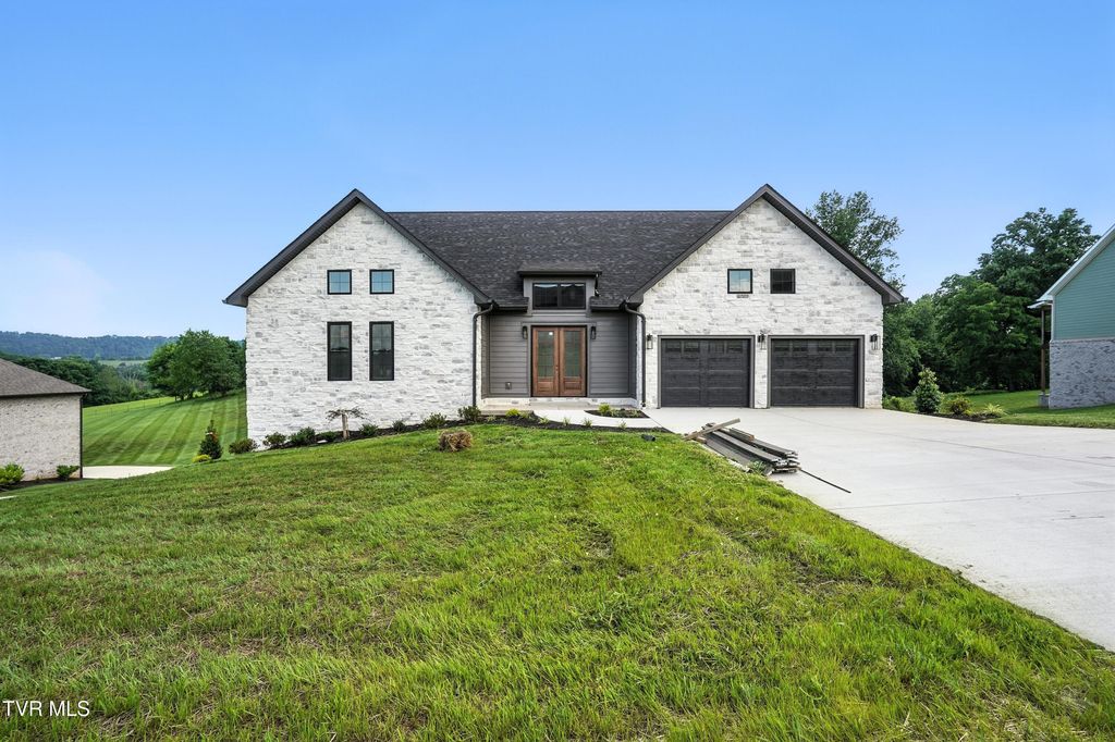 Photo of 1040 Bovine Ranch Ranch, Jonesborough, TN 37659 (MLS # 9976265)