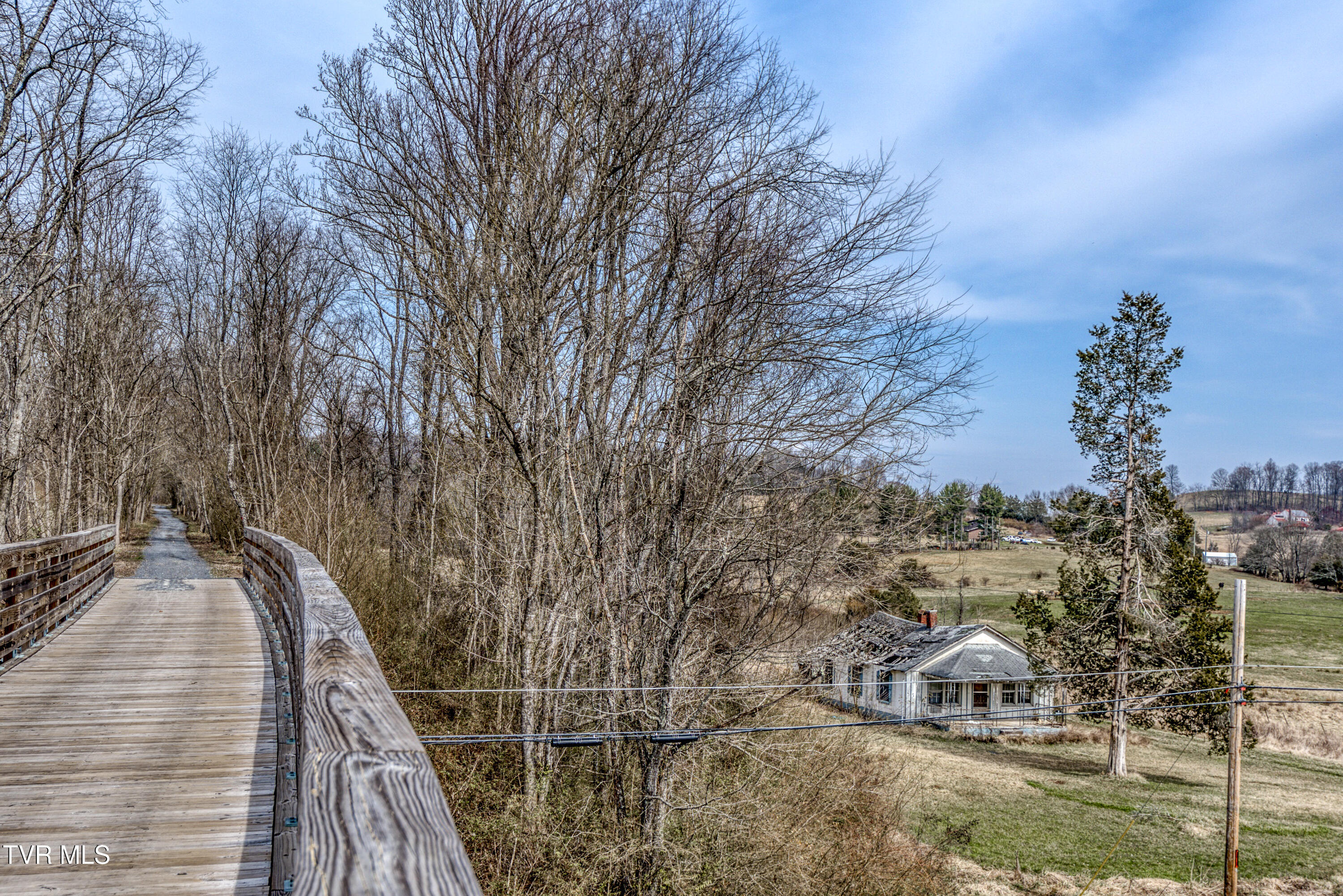 18299 Benhams Road, Bristol, Virginia image 10