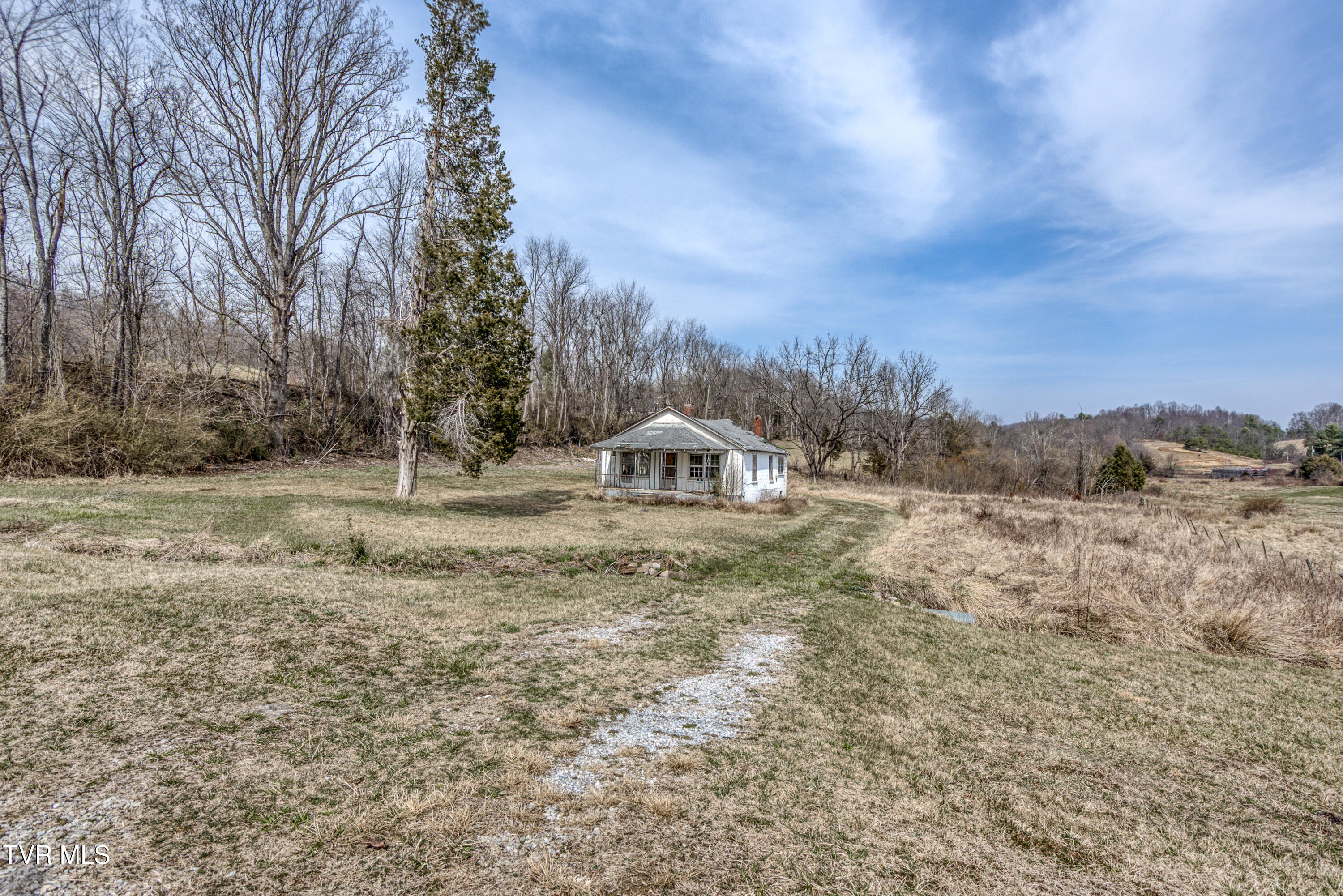 18299 Benhams Road, Bristol, Virginia image 6