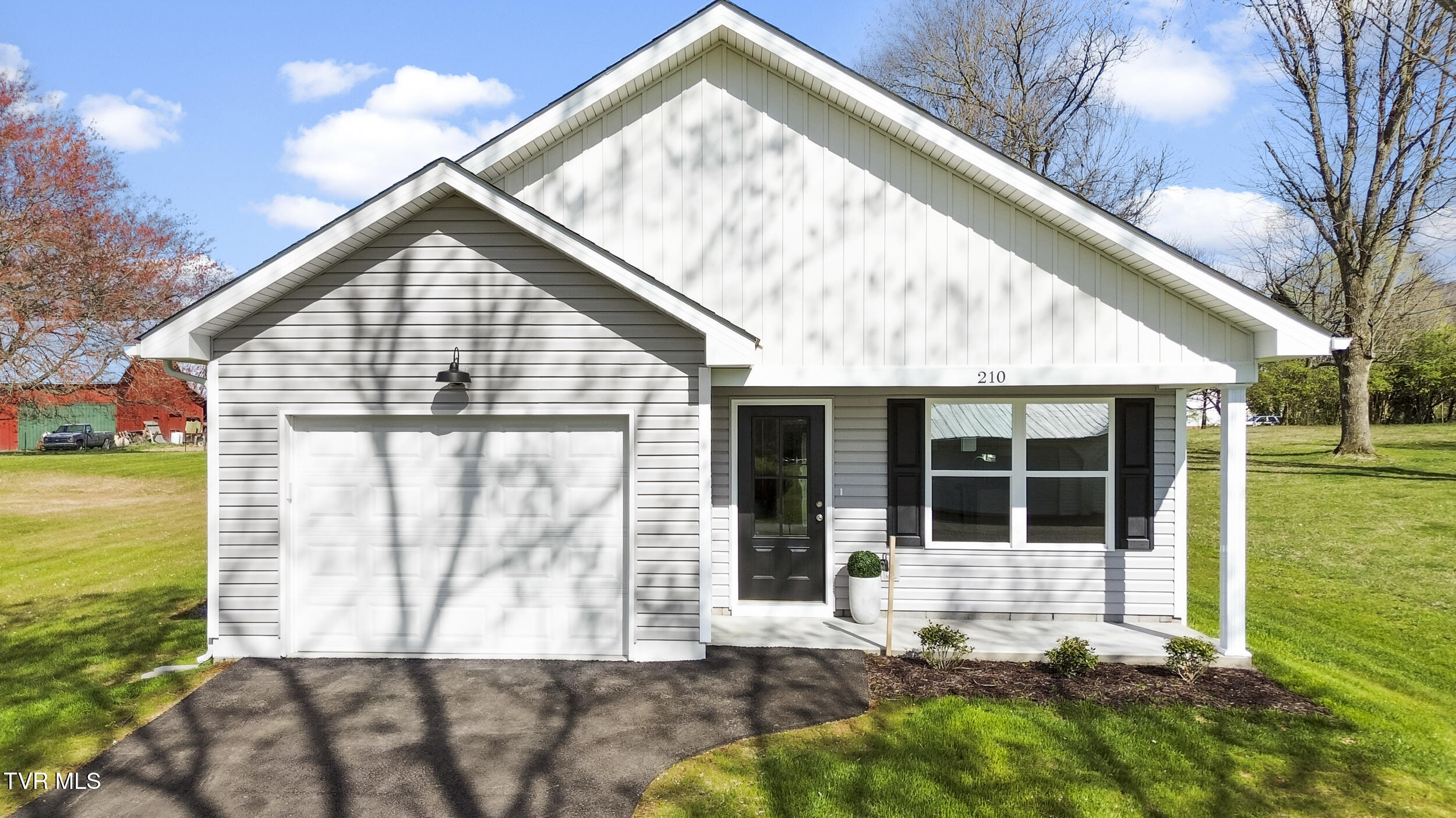 210 Baylor Avenue, Morristown, Tennessee image 4