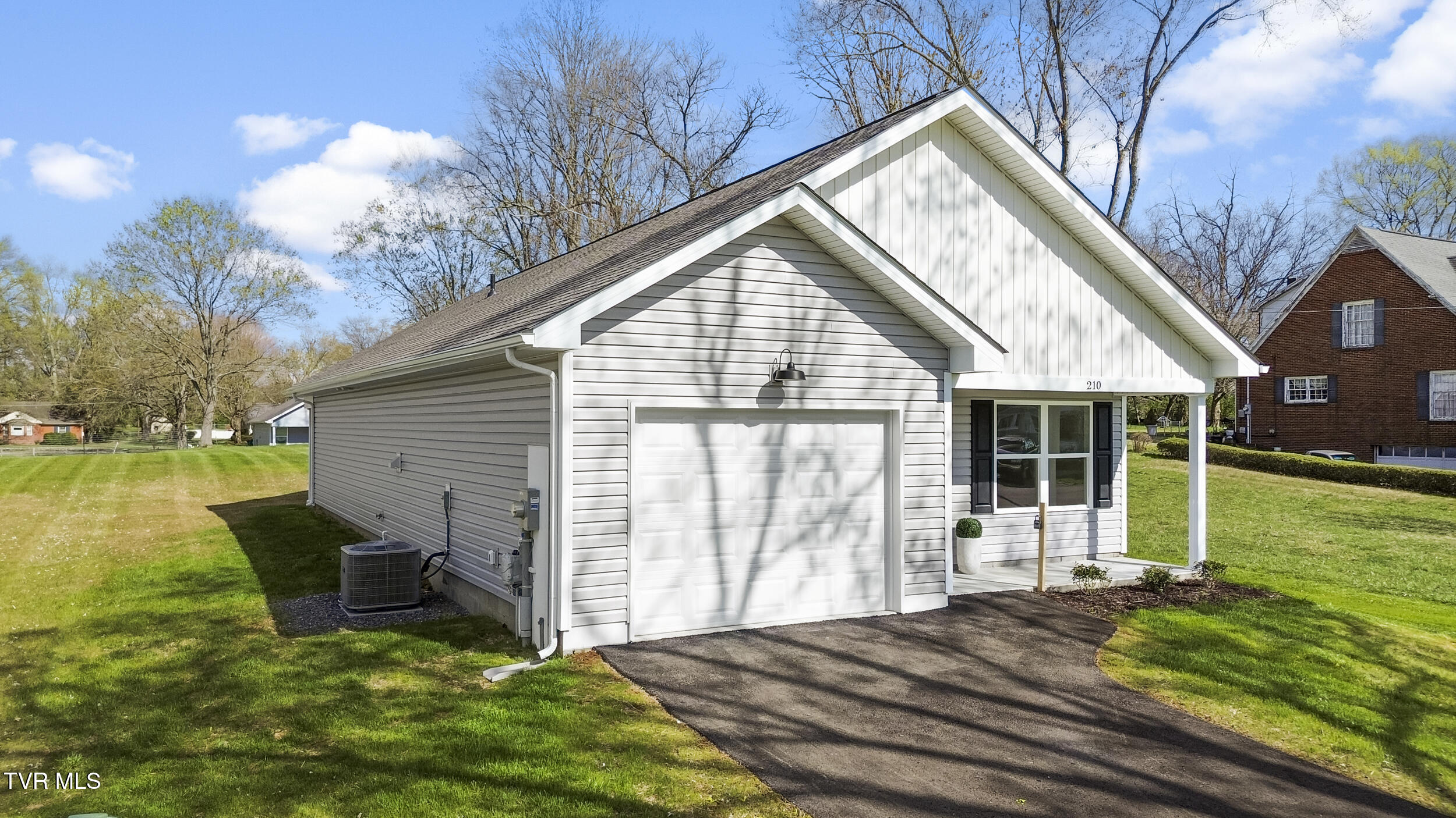 210 Baylor Avenue, Morristown, Tennessee image 5