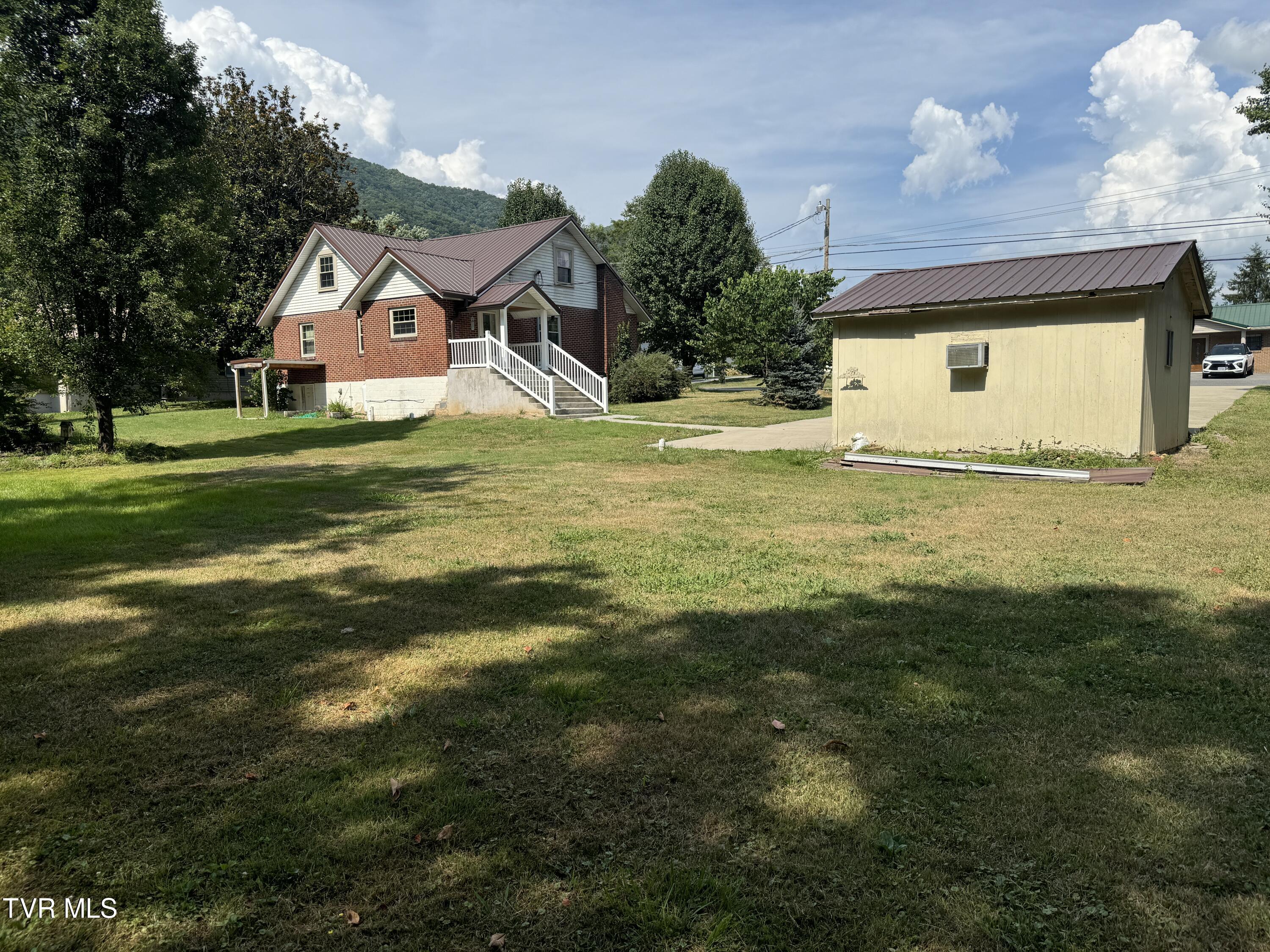 101 26th Street #S, Big Stone Gap, Virginia image 16