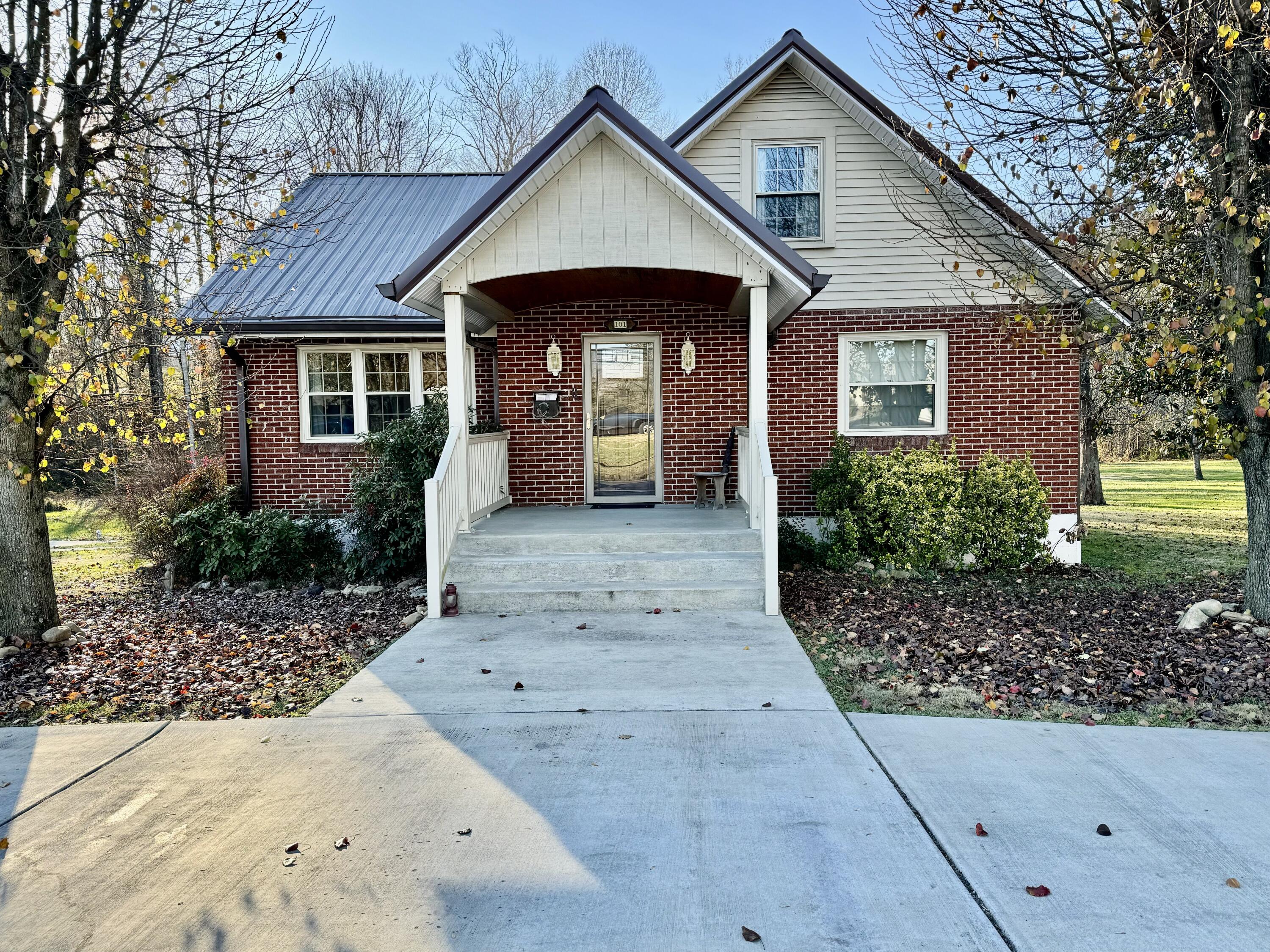 101 26th Street #S, Big Stone Gap, Virginia image 1