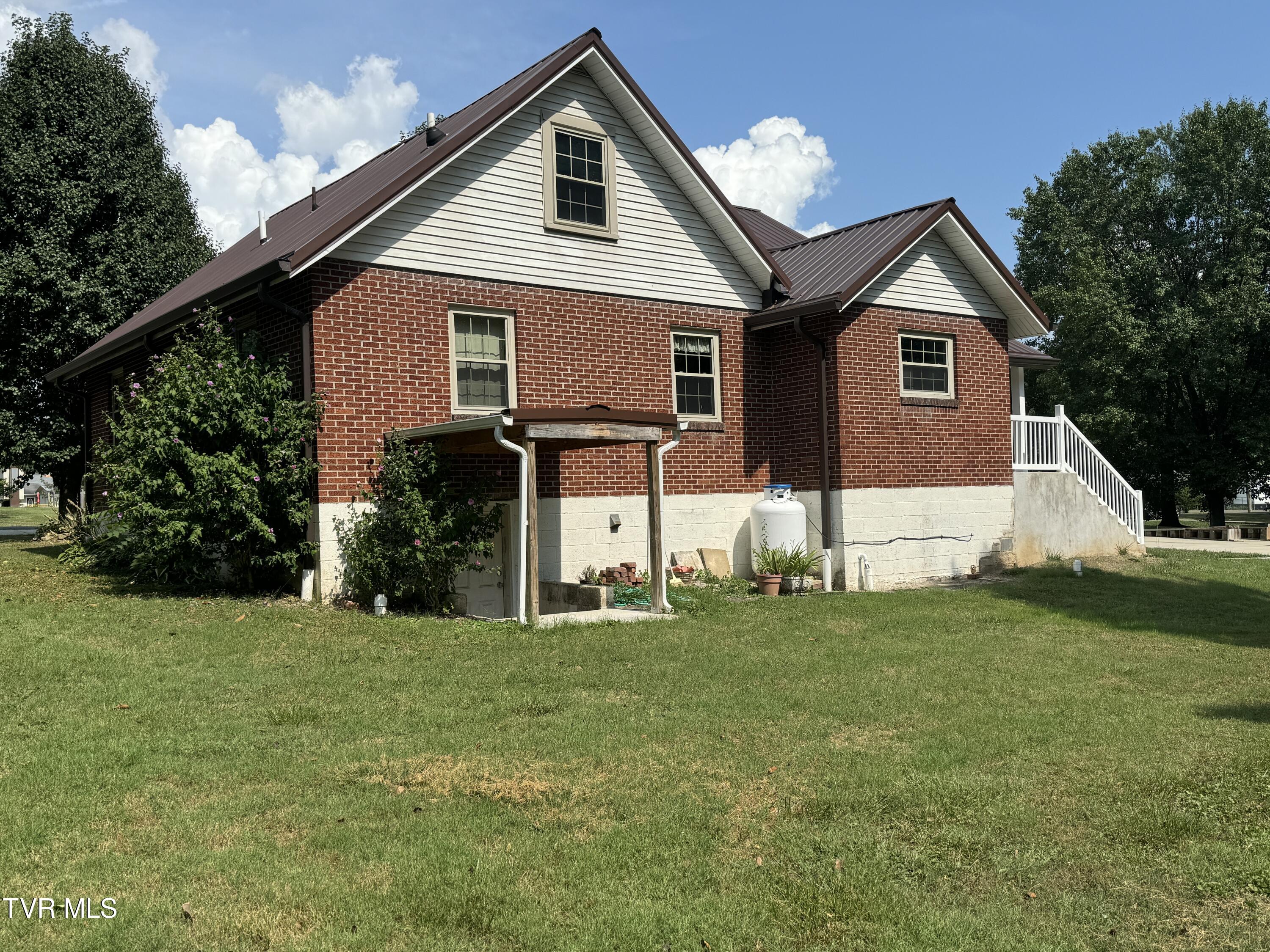 101 26th Street #S, Big Stone Gap, Virginia image 7