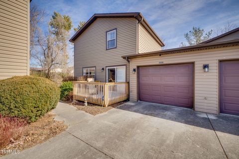 Photo of 516 Plymouth Road #D, Johnson City, TN 37604 (MLS # 9990520)