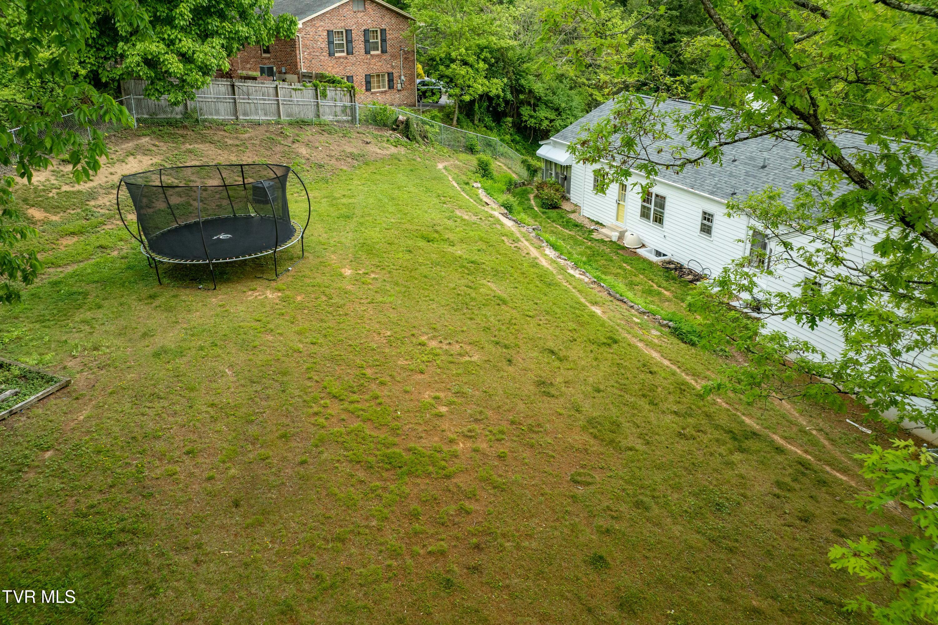 134 Parkland Drive Drive, Bristol, Virginia image 11