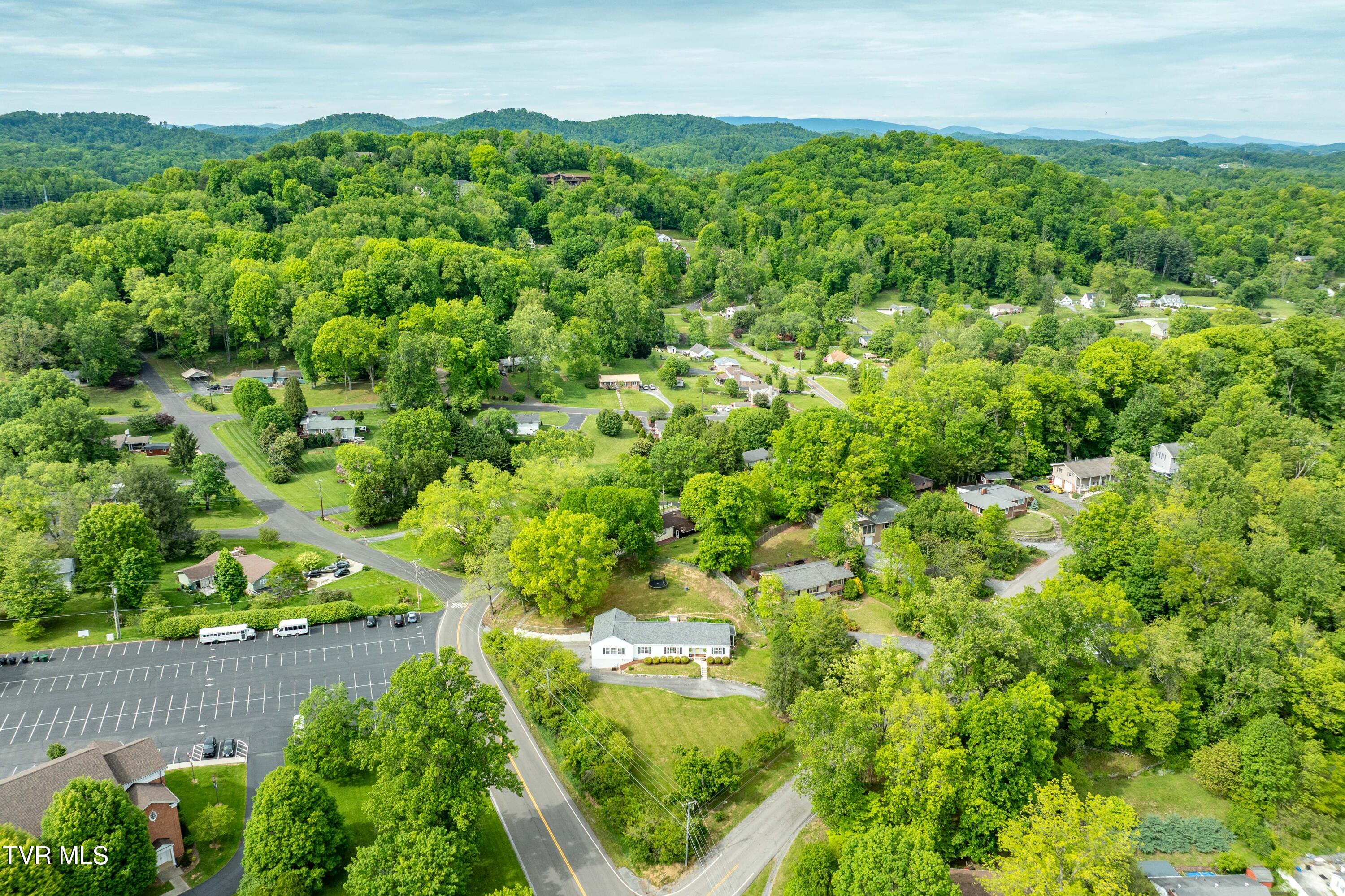 134 Parkland Drive Drive, Bristol, Virginia image 4