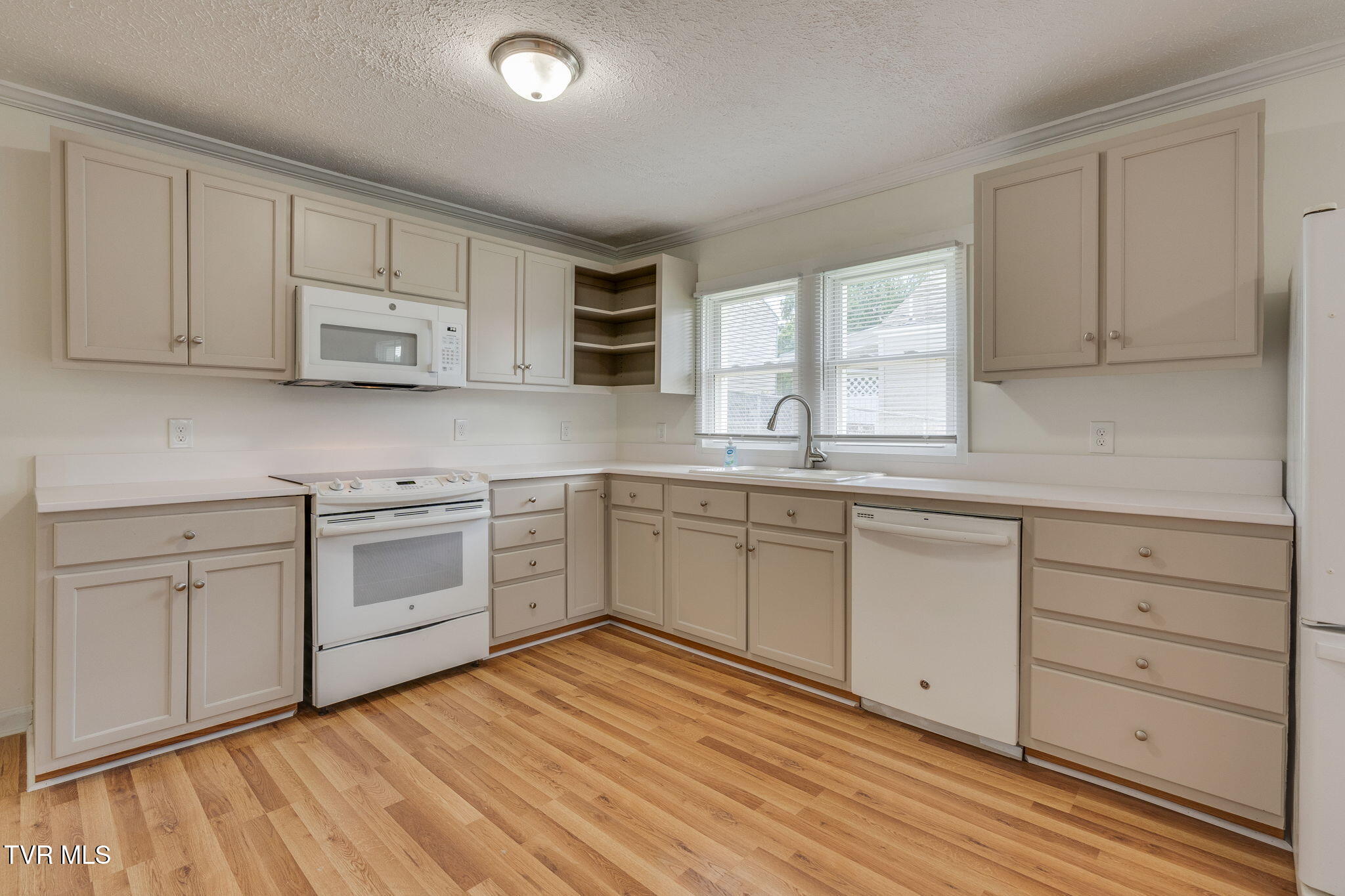 523 Main Street, Johnson City, Tennessee image 10