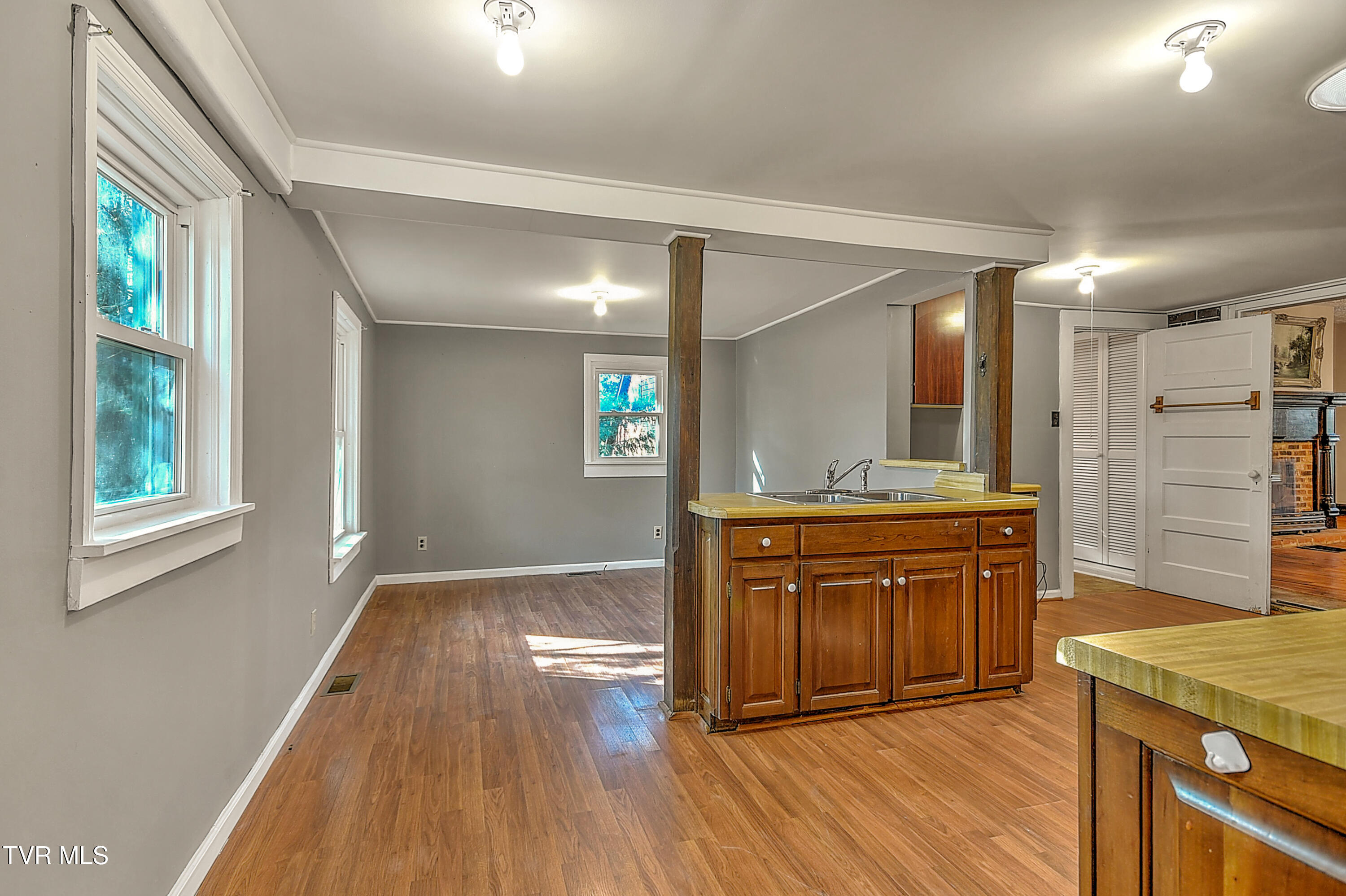 307 Main Street, Jonesborough, Tennessee image 24