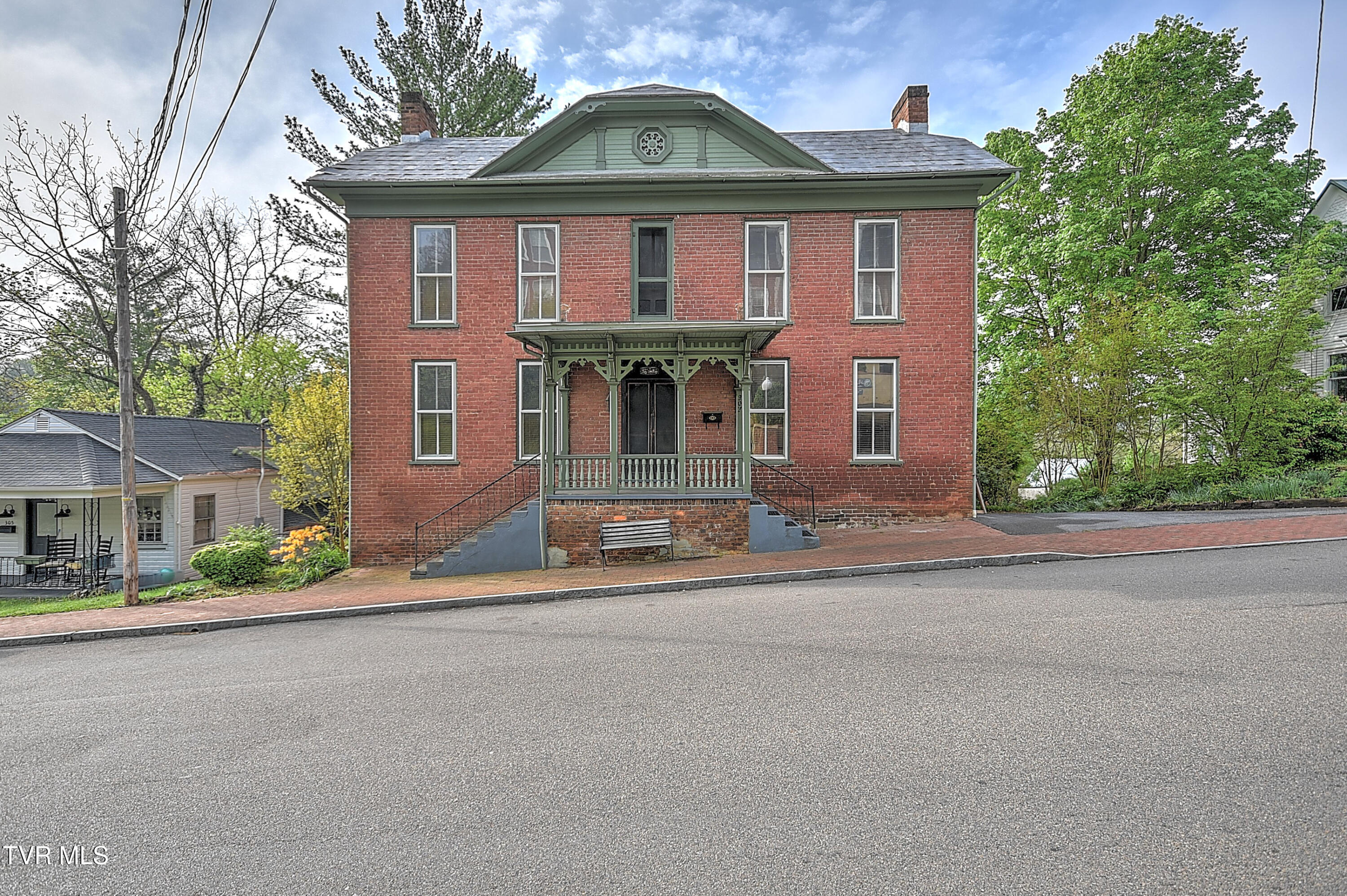 307 Main Street, Jonesborough, Tennessee image 3