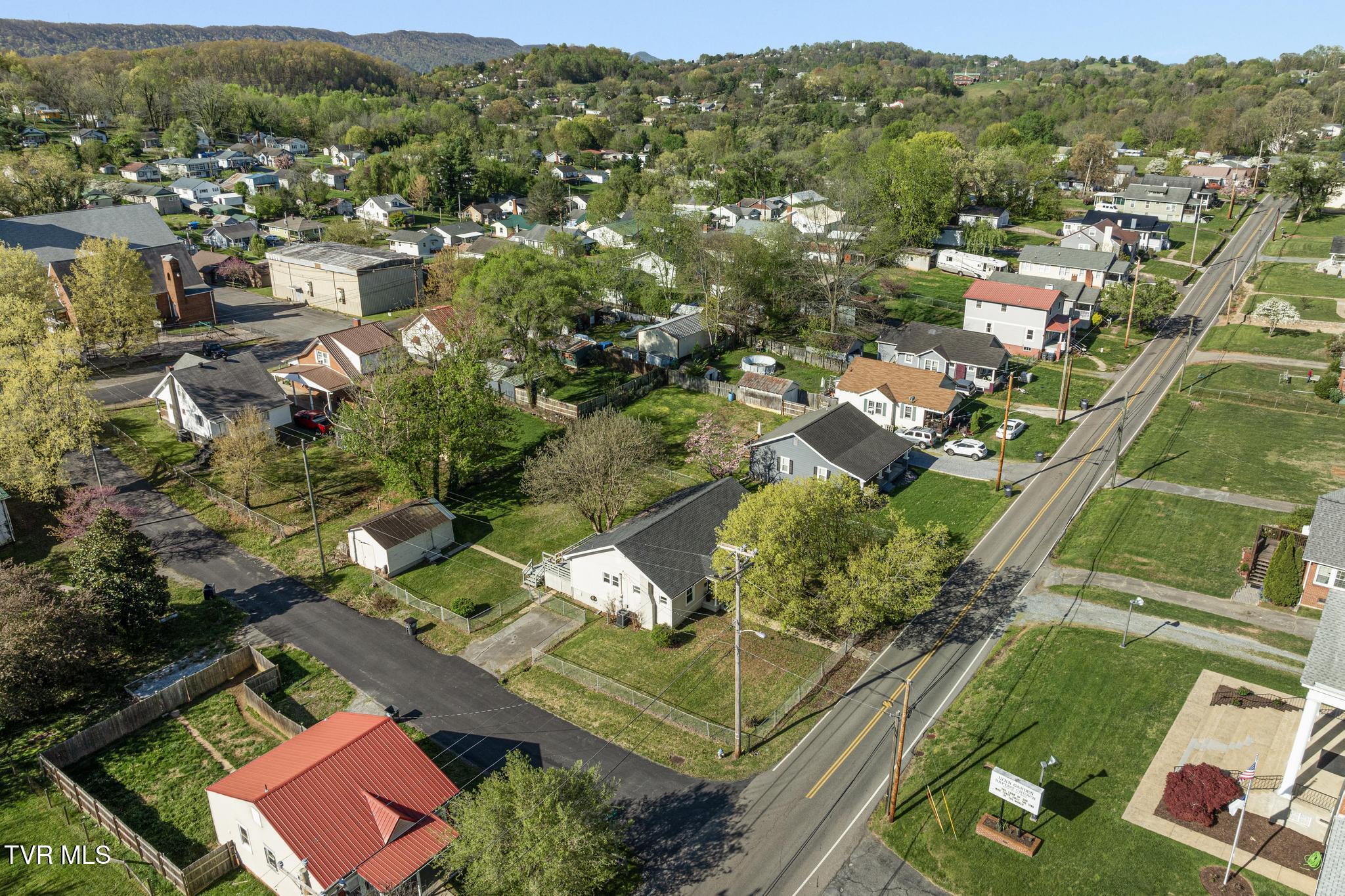 300 May Avenue, Kingsport, Tennessee image 35