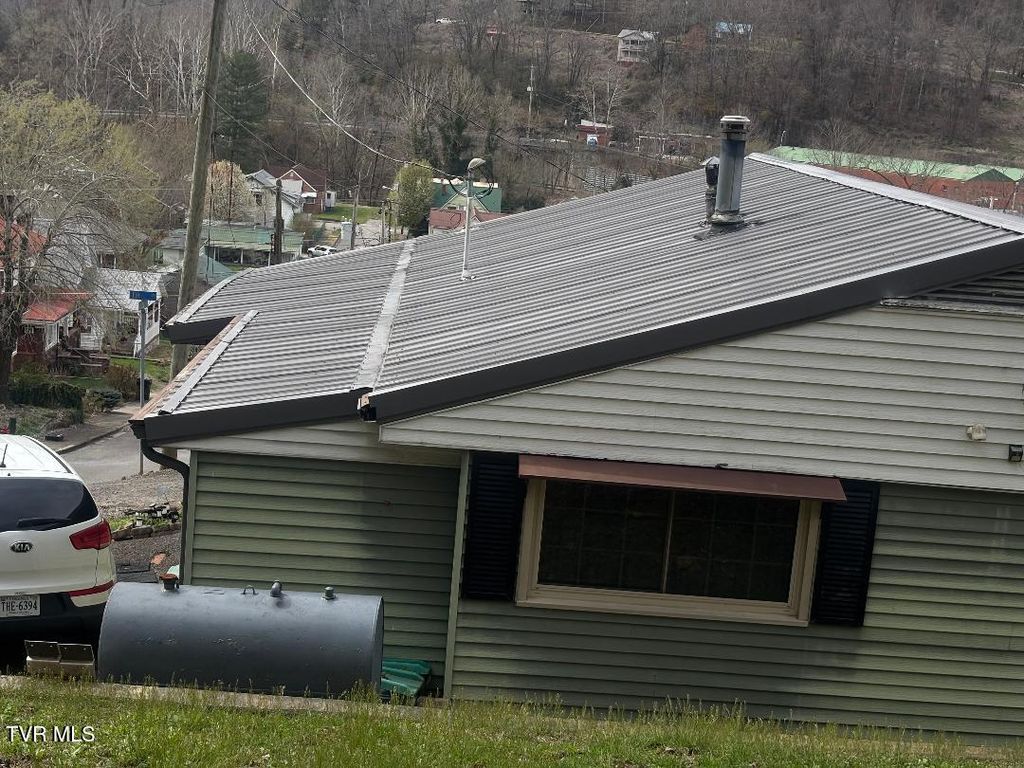 Photo of 227 Fir Street, Appalachia, VA 24216 (MLS # 9992802)