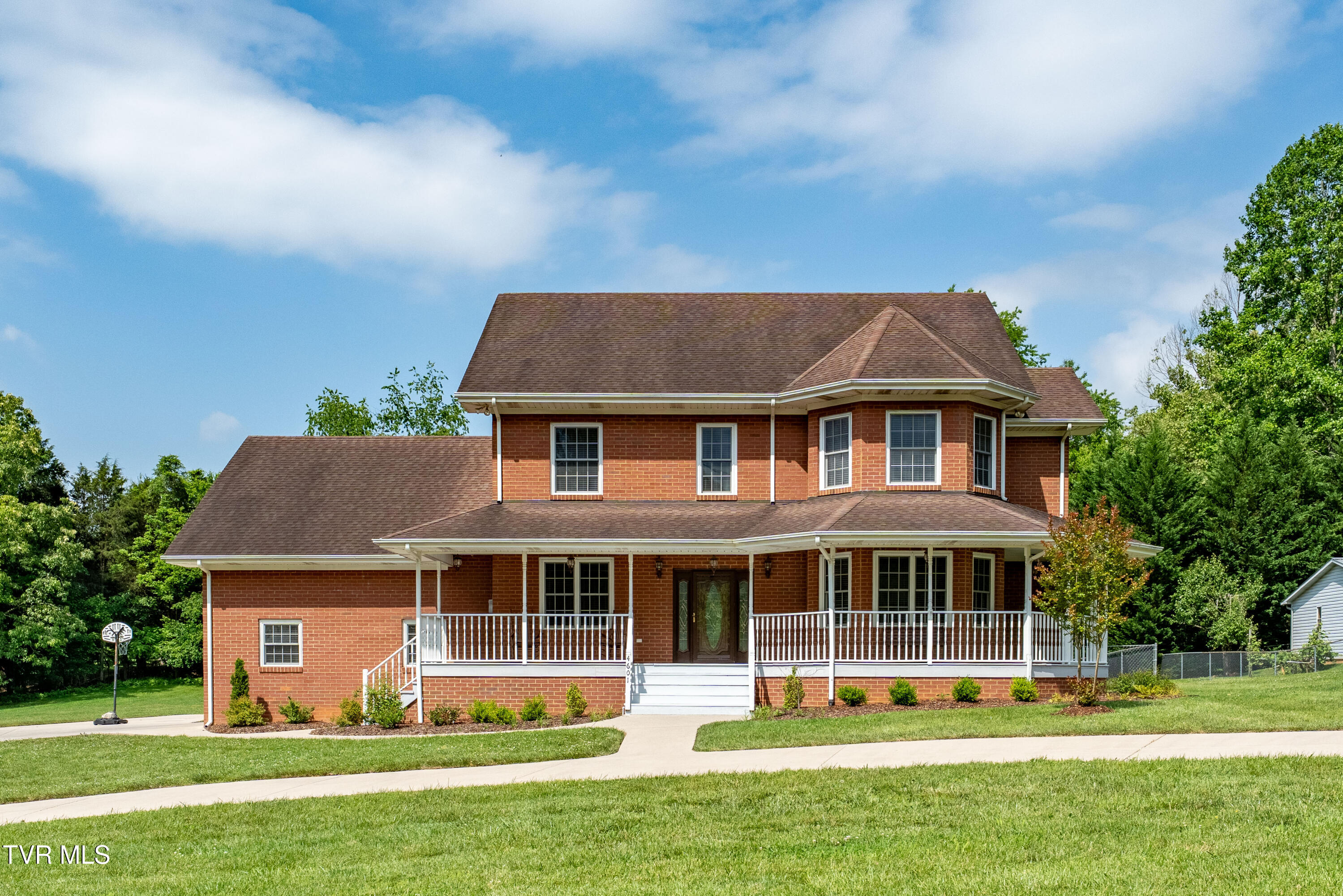 4601 Stillwood Court, Kingsport, Tennessee image 2