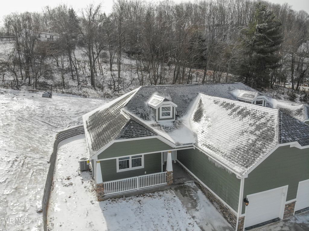 Photo of 18505 Keeneland Lane #A, Abingdon, VA 24211 (MLS # 9990987)