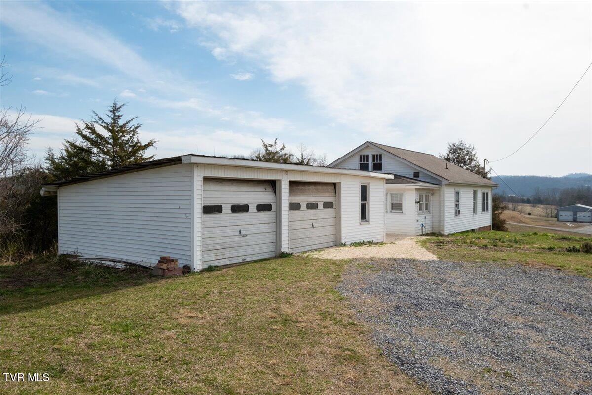 295 Taylor Road, Fall Branch, Tennessee image 47