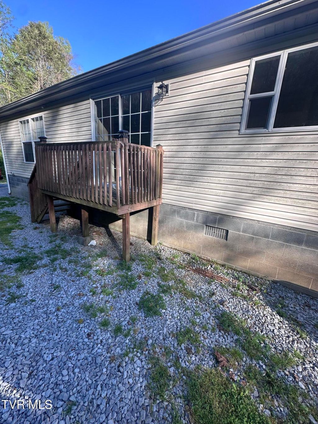 Photo of 157 Sulaga Drive, Pennington Gap, VA 24277 (MLS # 9994084)