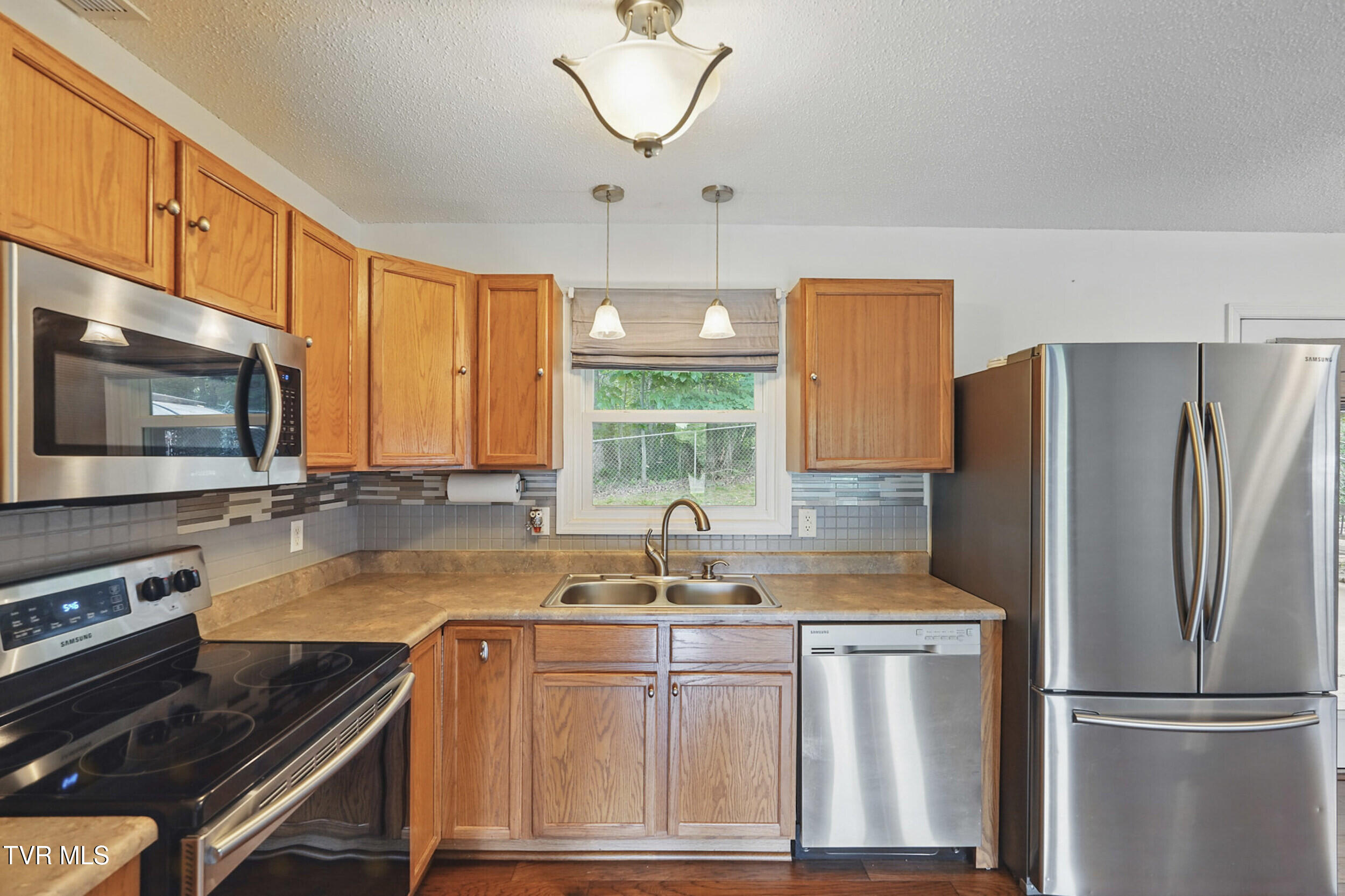 114 Hall Rd Rd, Jonesborough, Tennessee image 9