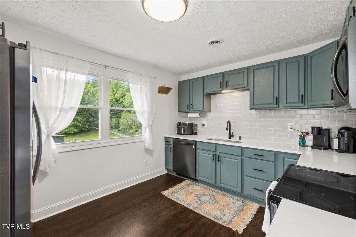 282 Big Springs Road, Elizabethton, Tennessee image 12