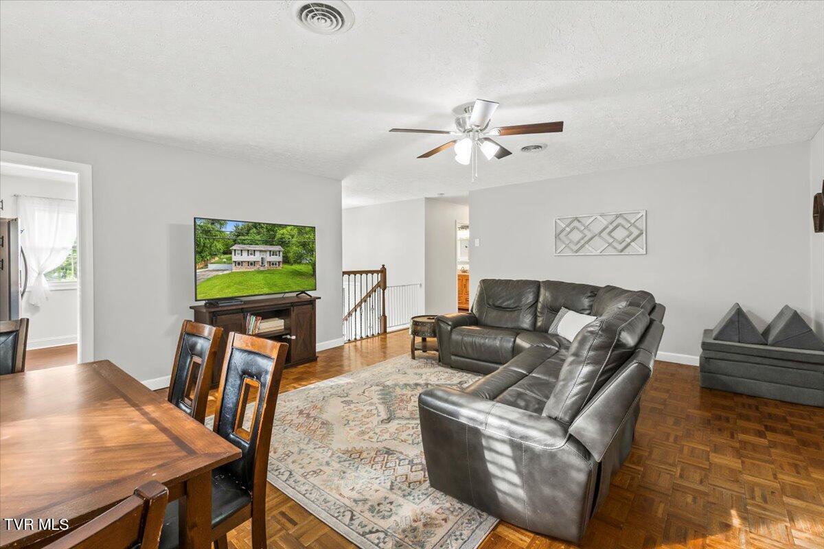 282 Big Springs Road, Elizabethton, Tennessee image 8