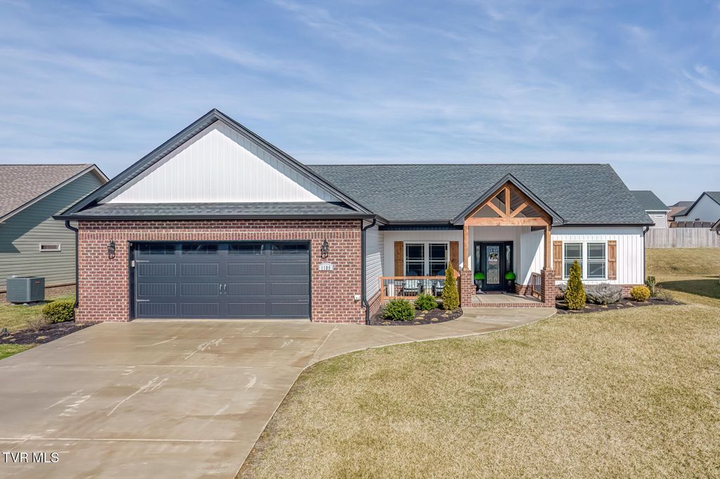 Photo of 1189 Cabot Cove, Jonesborough, TN 37659 (MLS # 9991467)