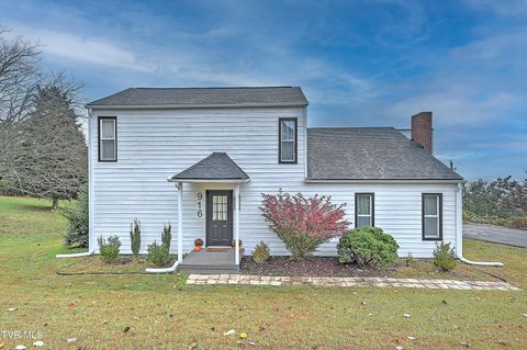 Photo of 916 Starling Drive, Kingsport, TN 37660 (MLS # 9988081)