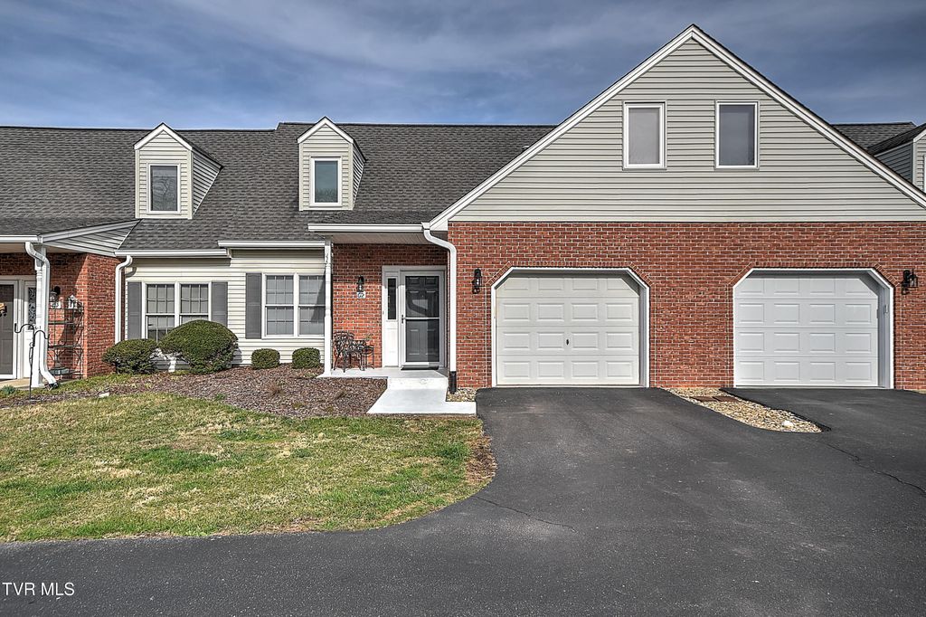 Photo of 1725 Lakeview Drive #62, Johnson City, TN 37601 (MLS # 9991951)