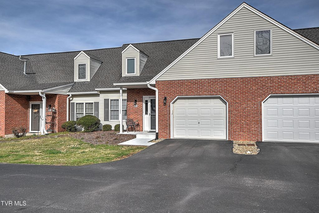 Photo of 1725 Lakeview Drive #62, Johnson City, TN 37601 (MLS # 9991951)