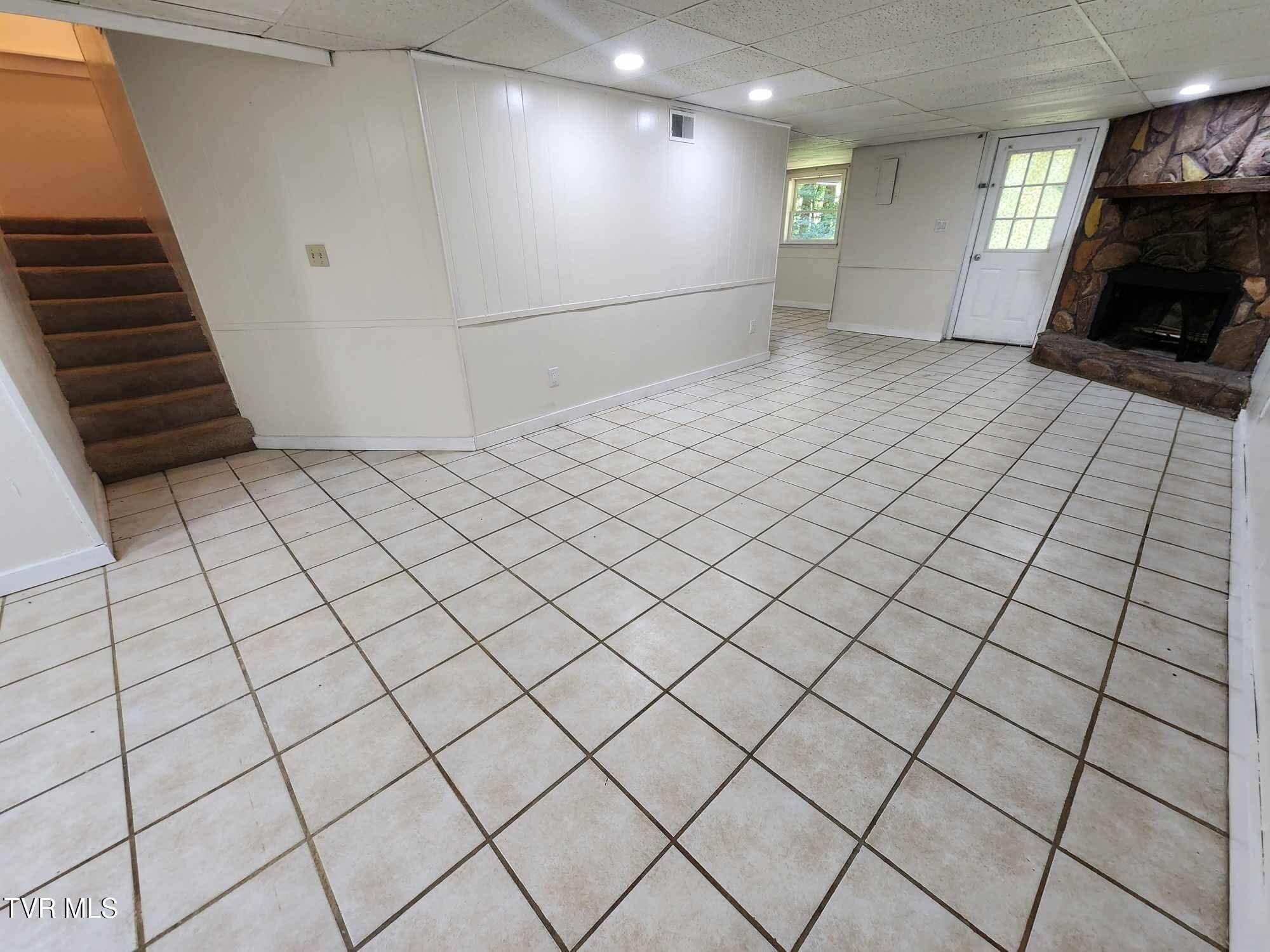 1552 Colony Park Drive, Johnson City, Tennessee image 21