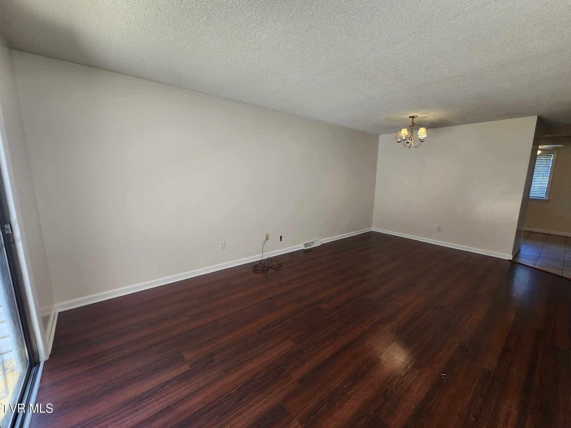 1552 Colony Park Drive, Johnson City, Tennessee image 3