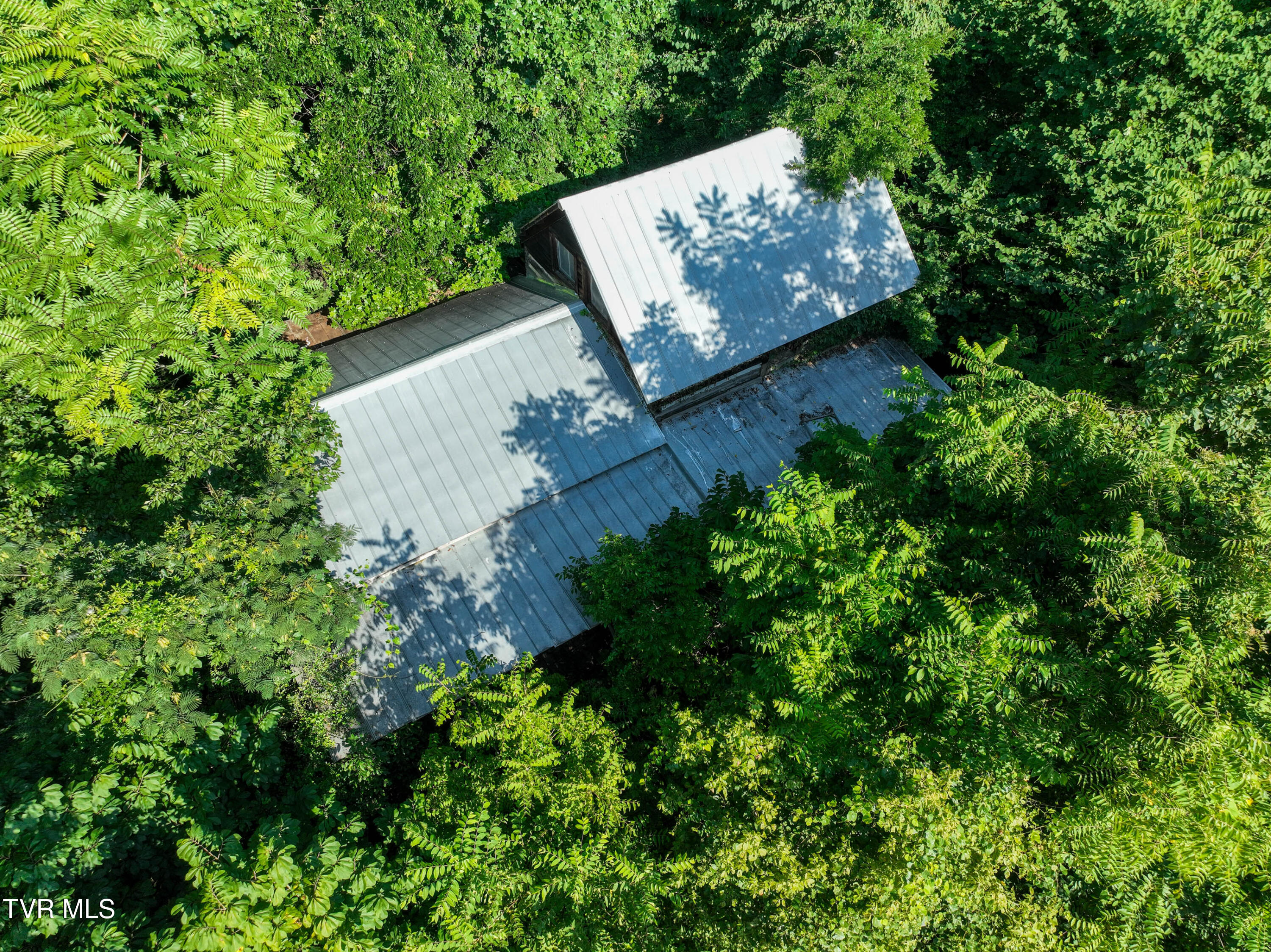 412 Haw Ridge E. Road